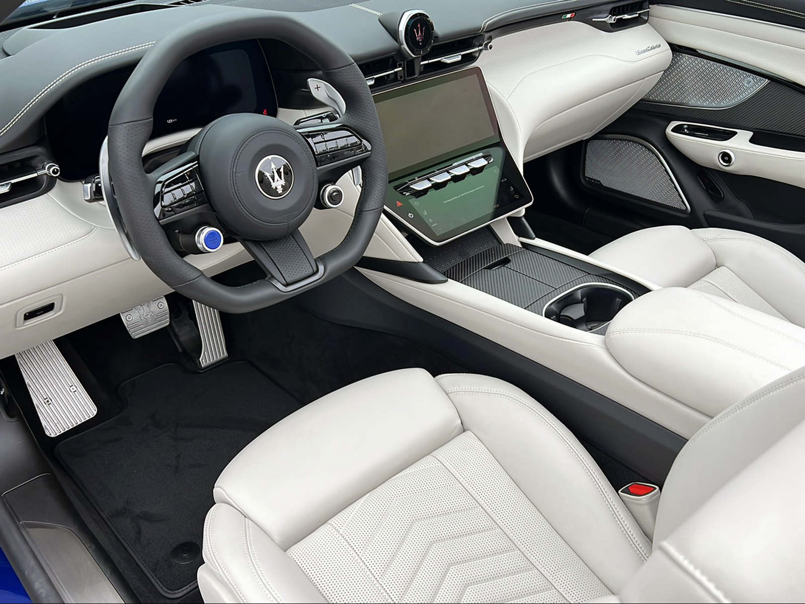 MASERATI GRANCABRIO MODENA MY2027-image-1