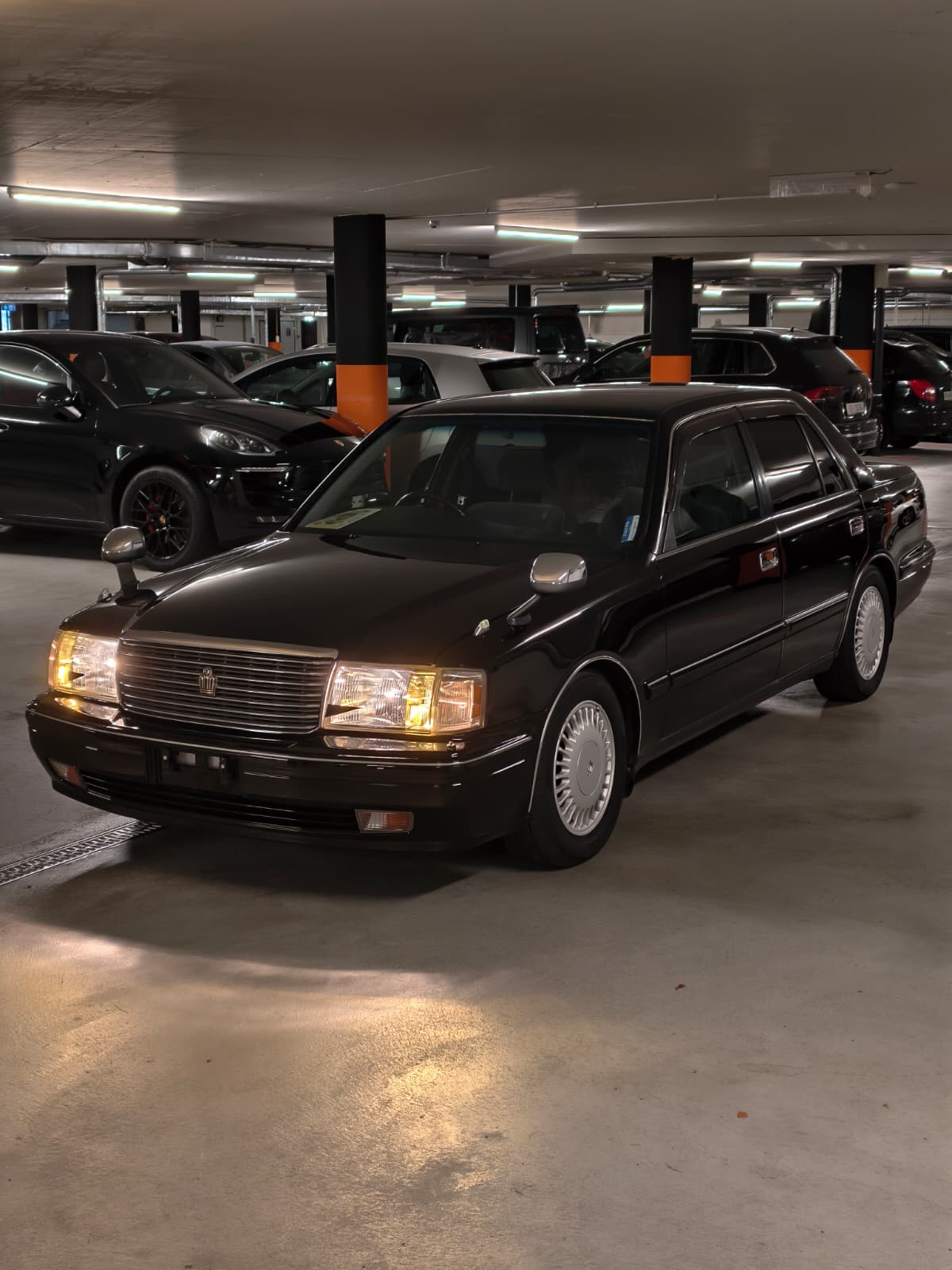 TOYOTA Crown Sedan Royal Saloon G (JZS155)-image-2