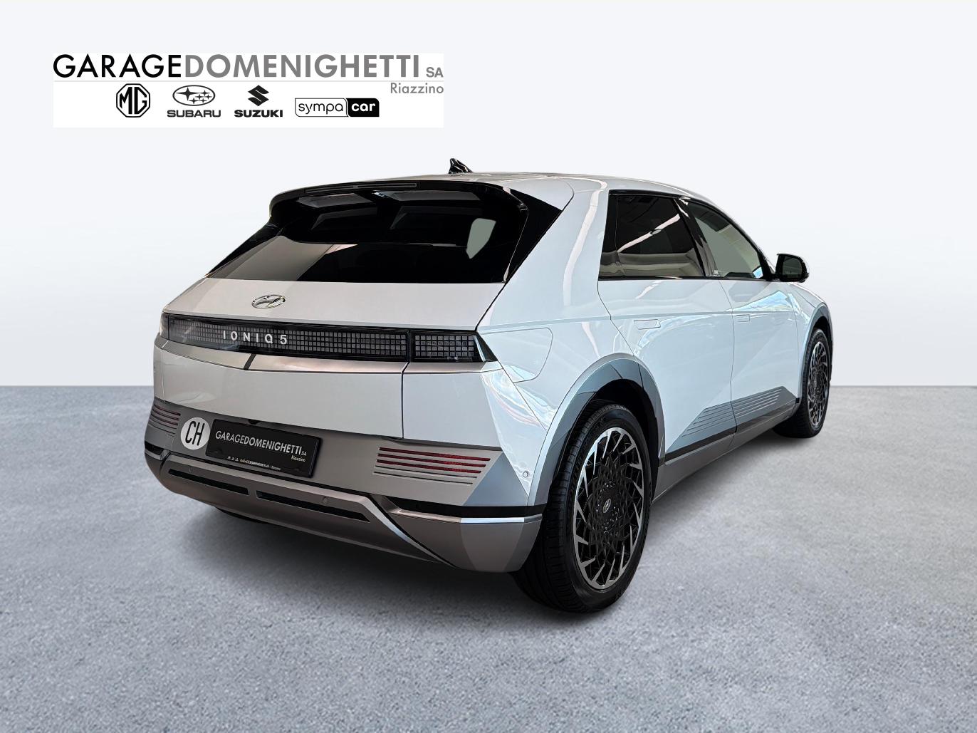 HYUNDAI Ioniq 5 72,6 kWh First Edition 4WD-image-4