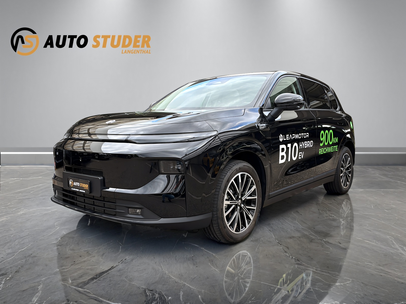 LEAPMOTOR B10 Hybrid EV-image-1