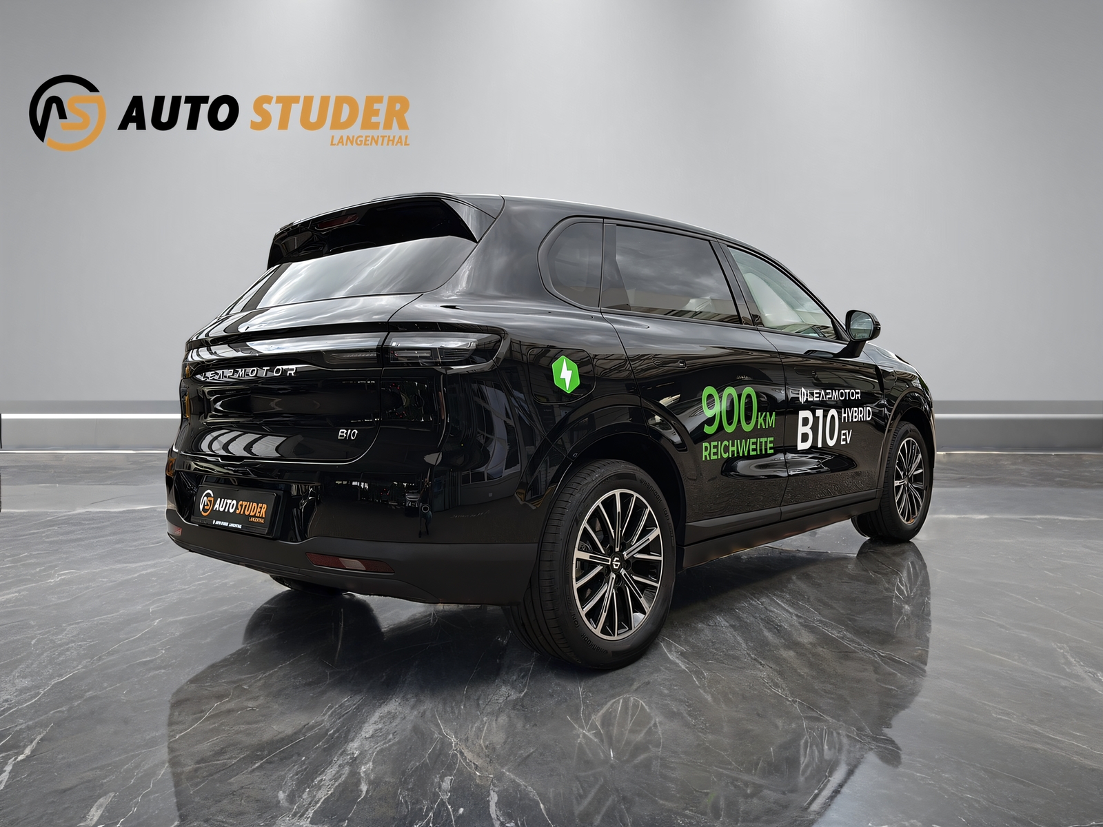 LEAPMOTOR B10 Hybrid EV-image-12