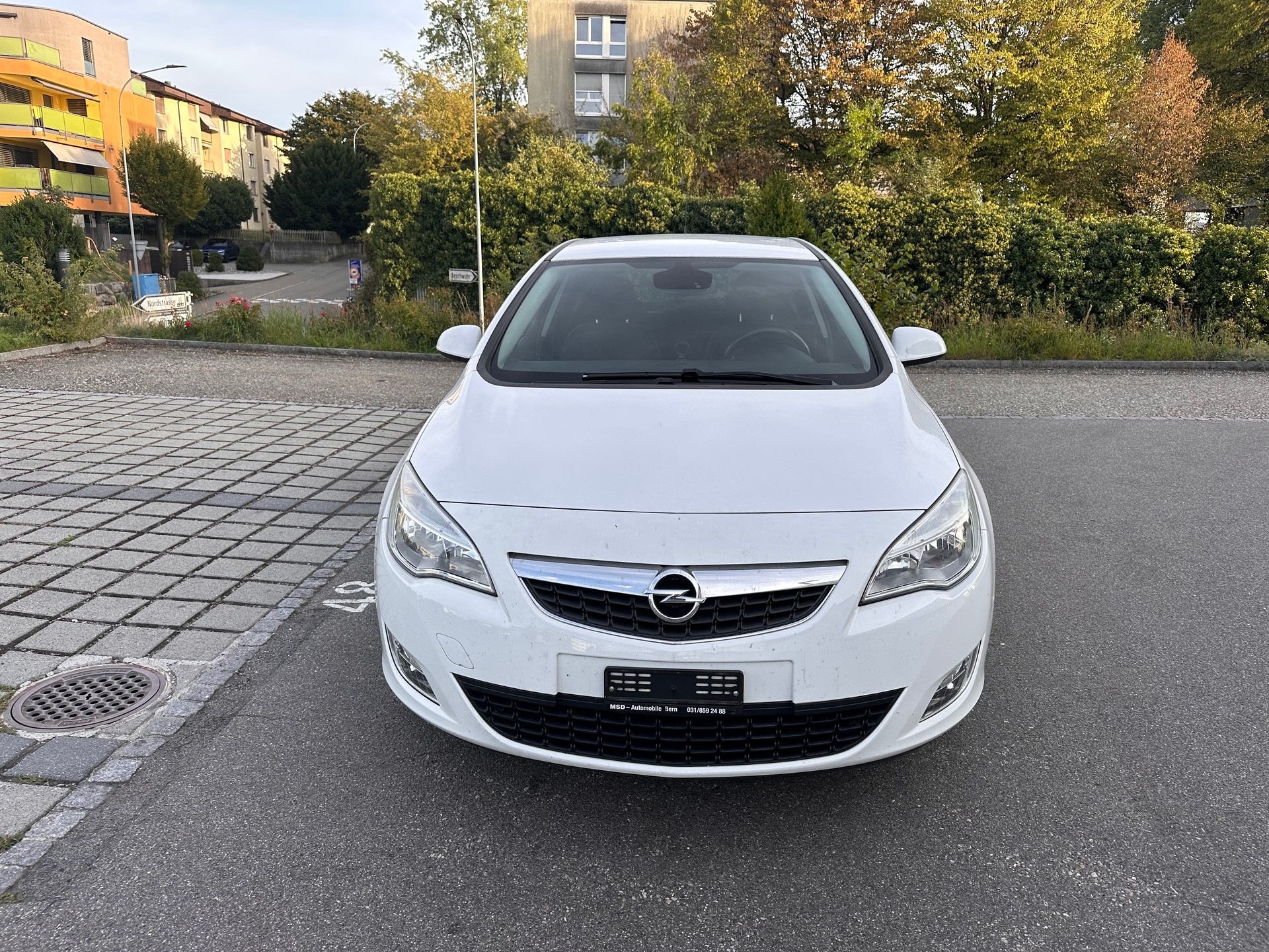 OPEL Astra 1.4i 16V Turbo Sport Automatic-image-1