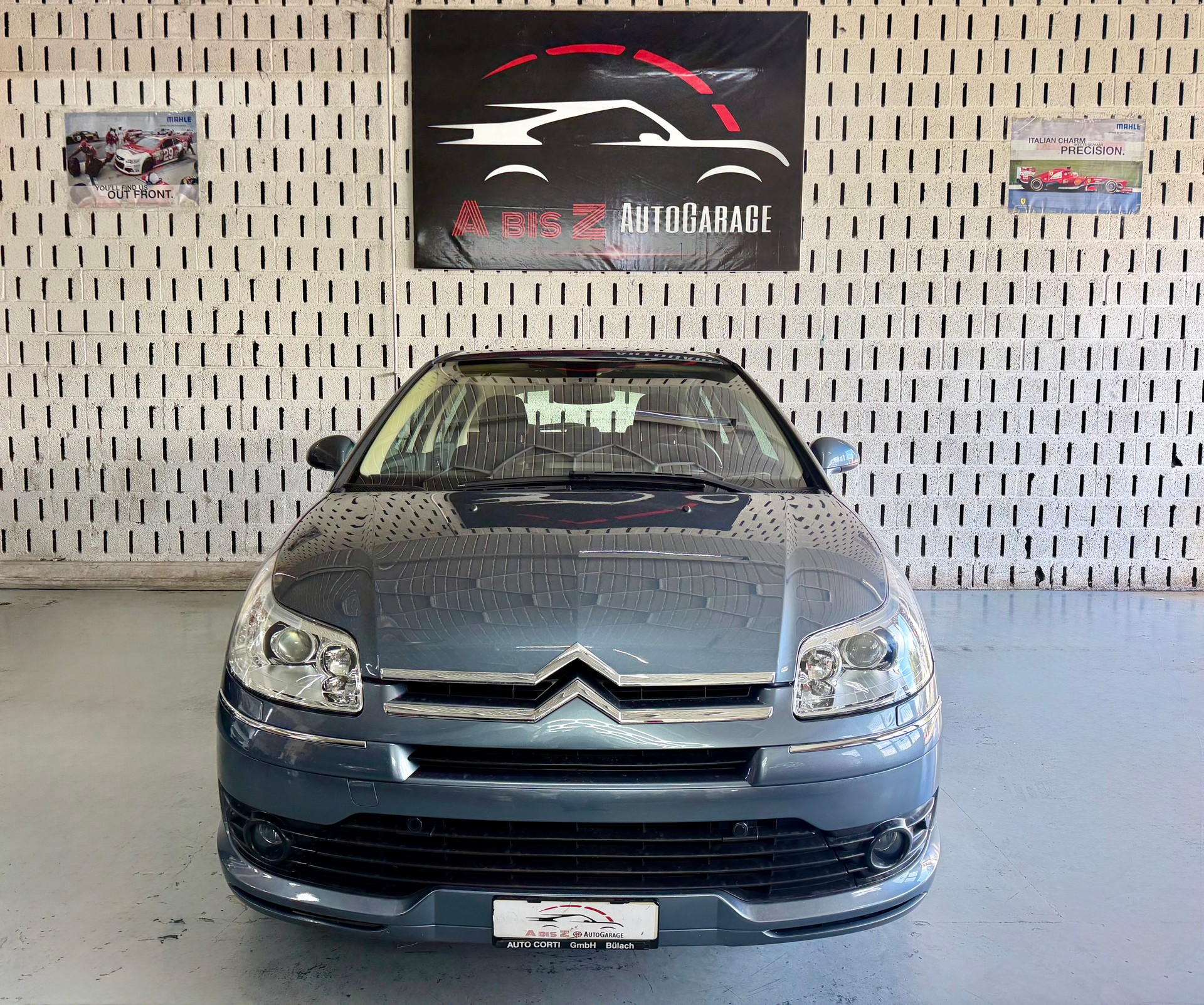 CITROEN C4 Berline 2.0i 16V Exclusive Automatic-image-1