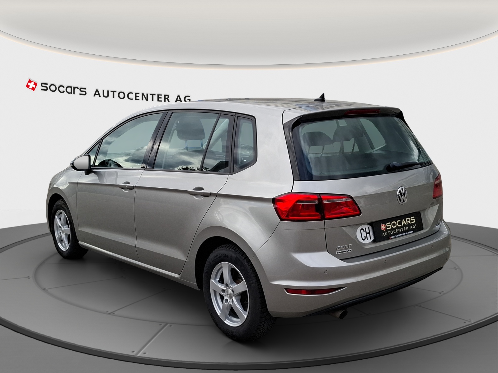VW Golf Sportsvan 1.6 TDI Comfortline DSG // Anhängerkupplung // 8-fach Aluminiumbereift-image-4