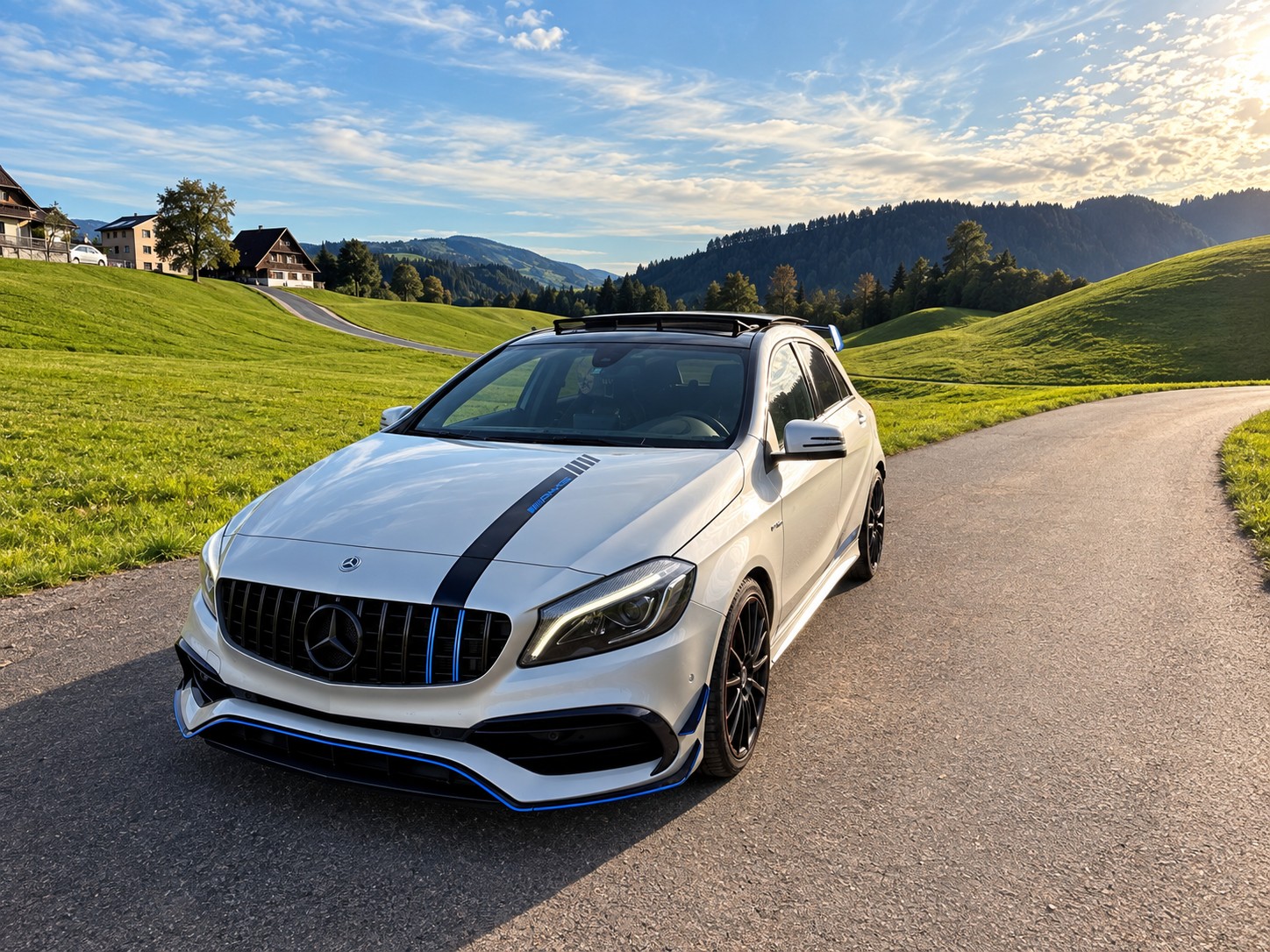 MERCEDES-BENZ A 45 AMG 4 Matic-image-0