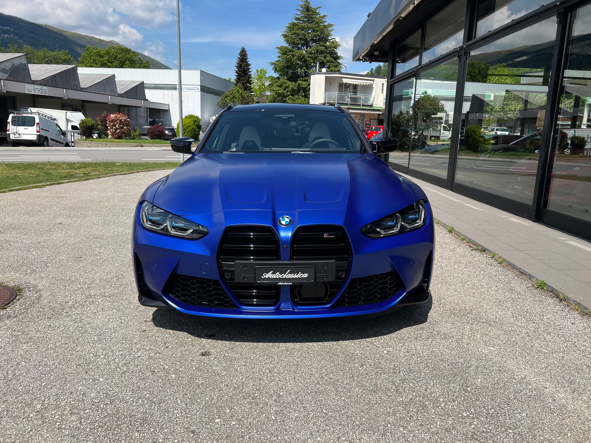 BMW M3 Touring xDrive Competition M-image-1