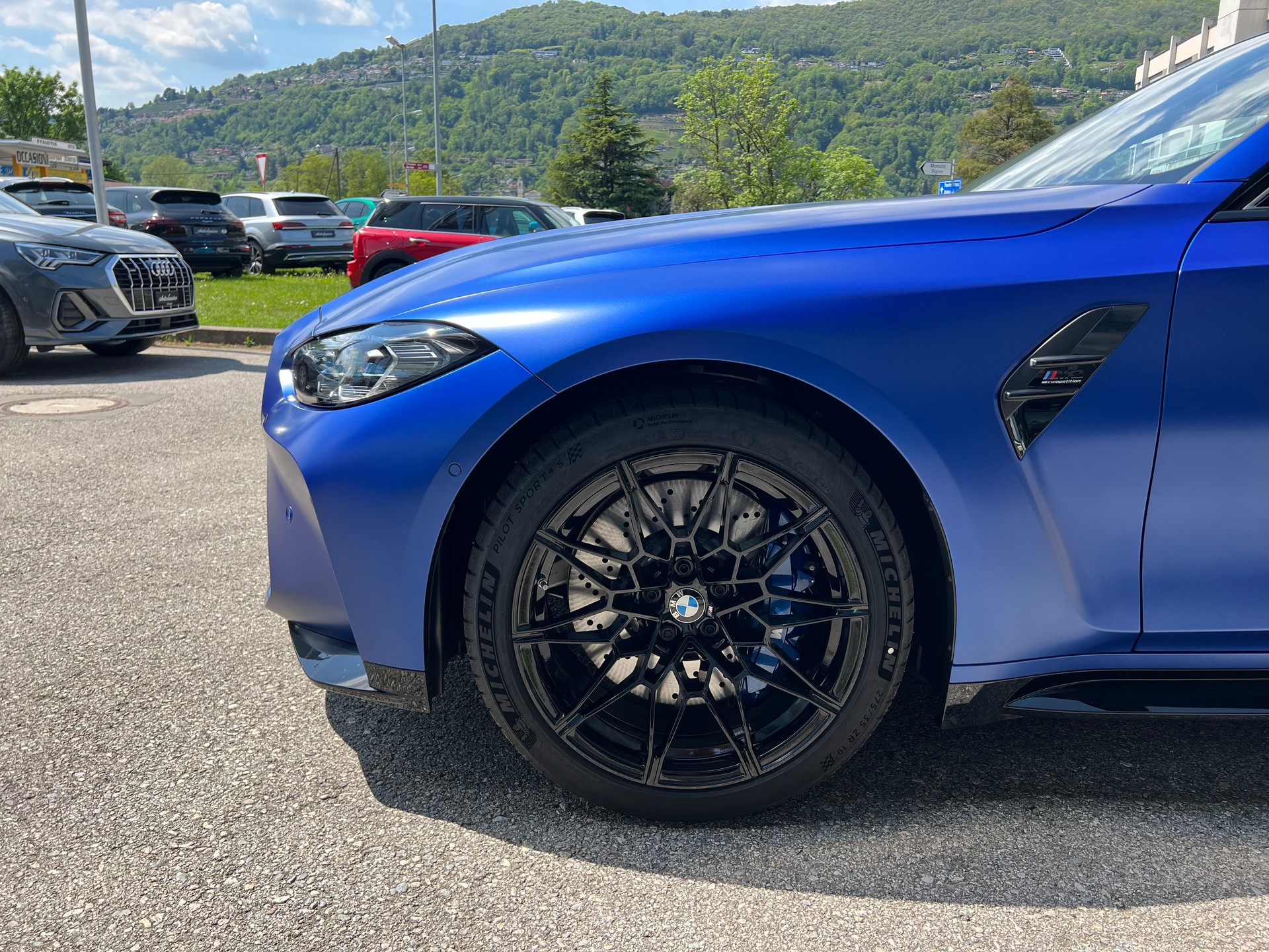 BMW M3 Touring xDrive Competition M-image-19