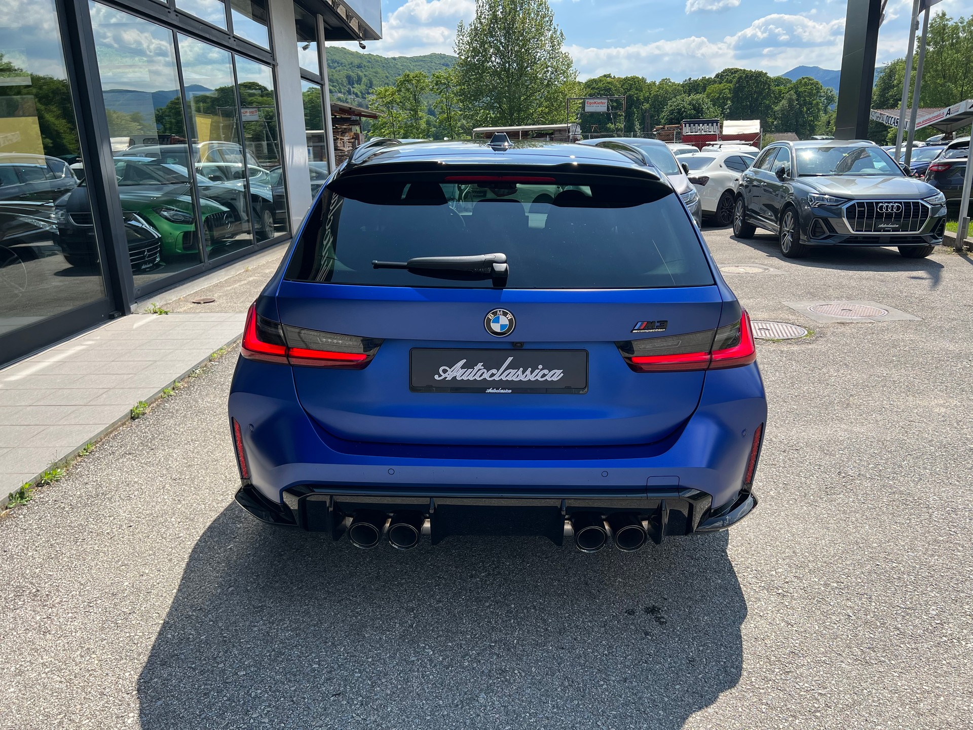BMW M3 Touring xDrive Competition M-image-2