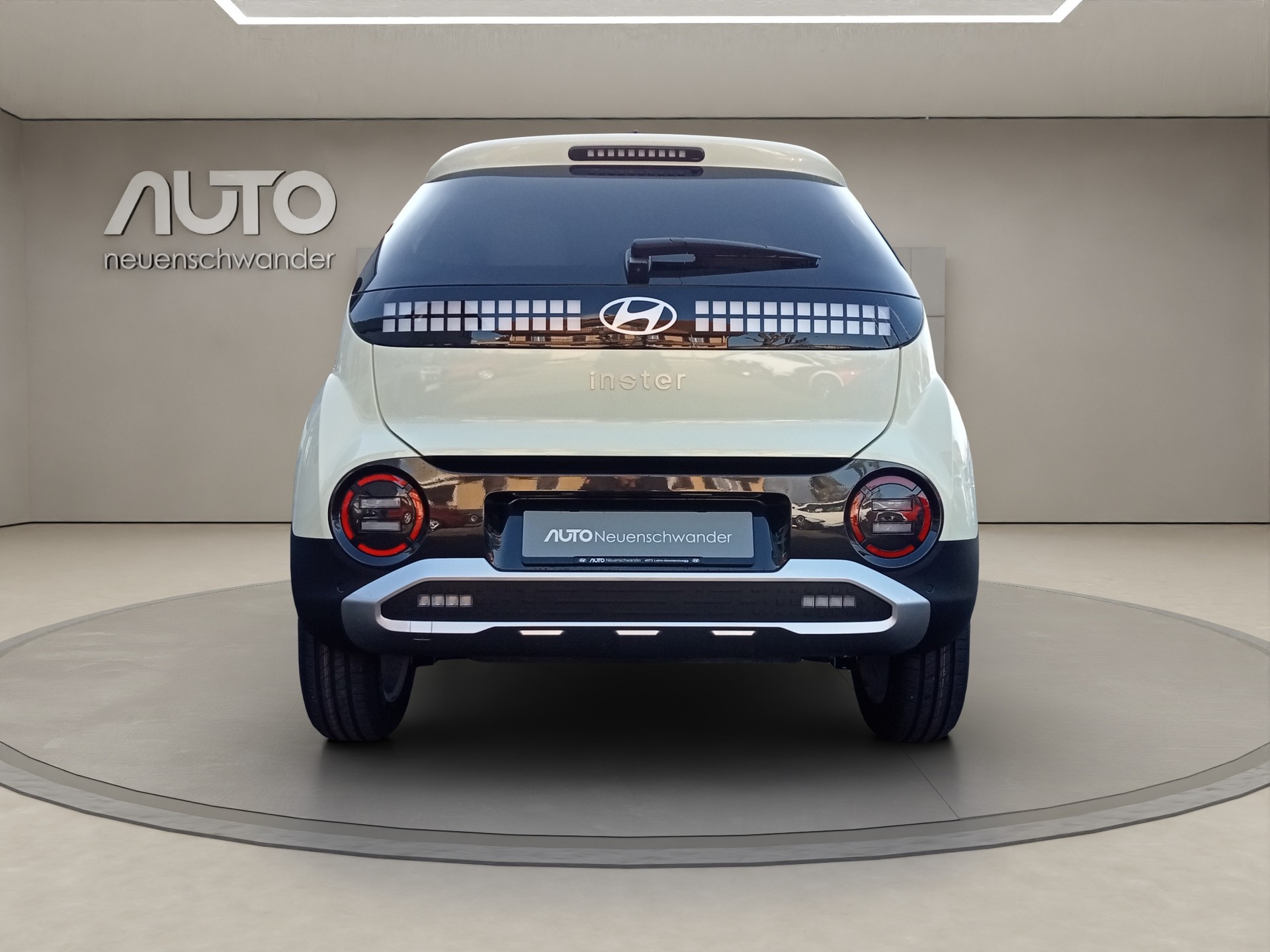 HYUNDAI Inster 49kWh Amplia-image-5