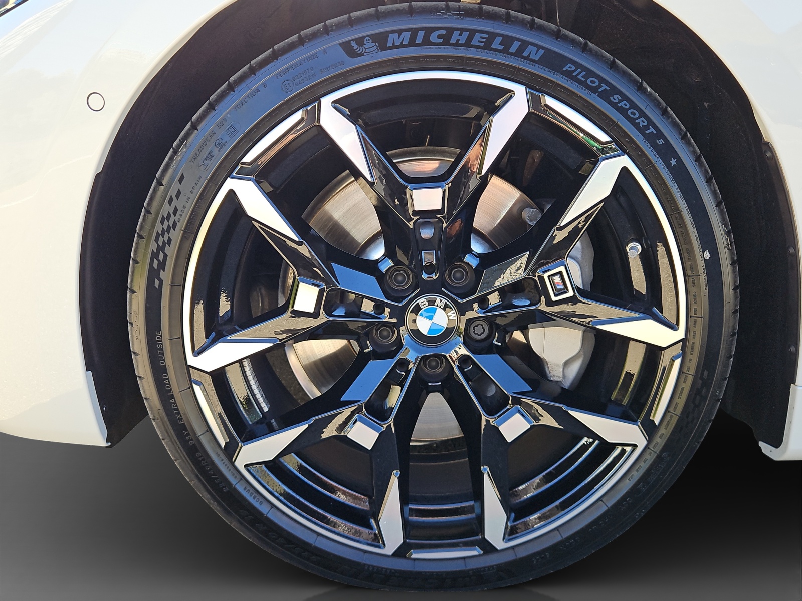 BMW 430i xDrive M Sport Cabriolet-image-8