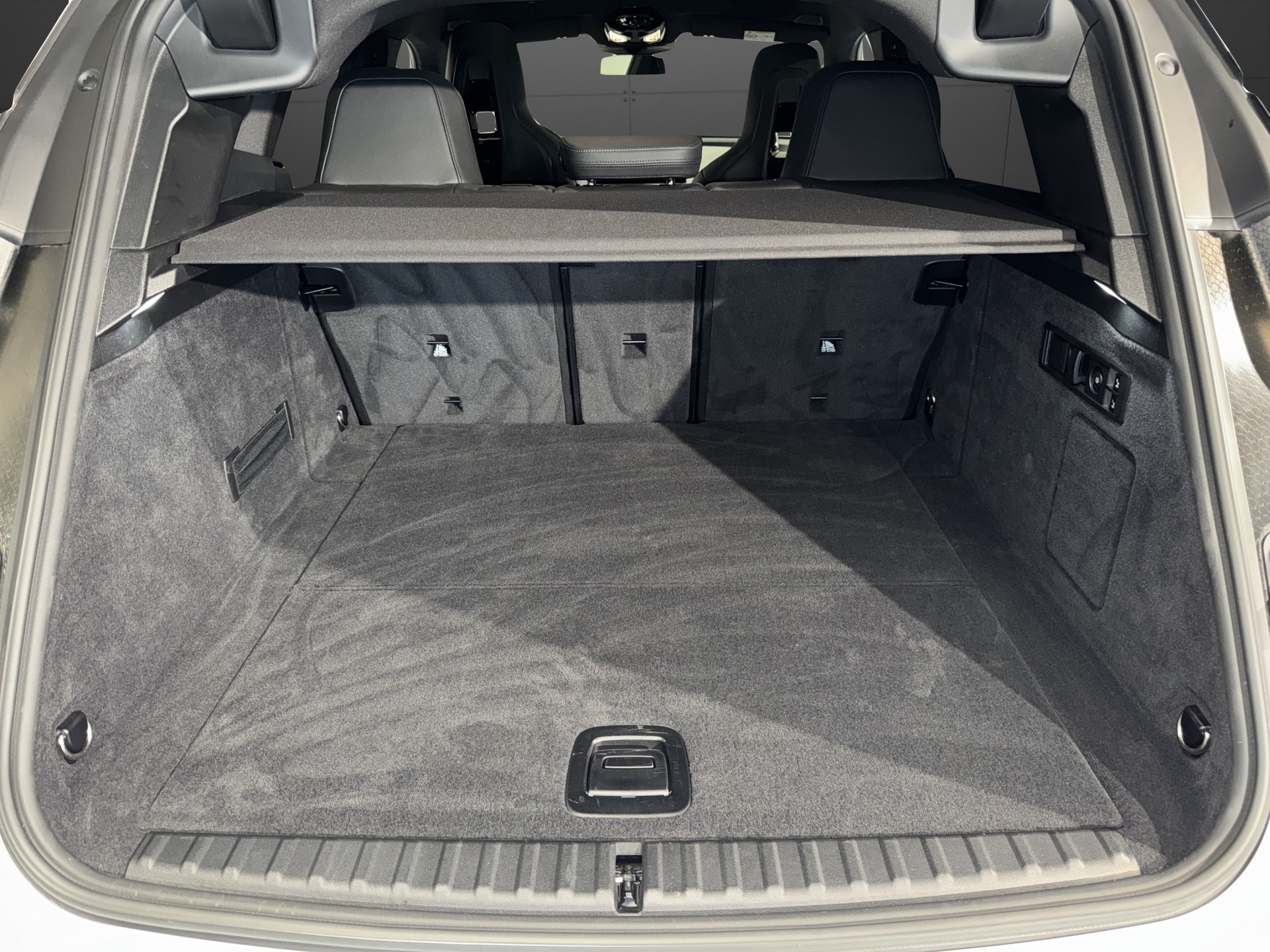BMW iX I20 M60-image-16