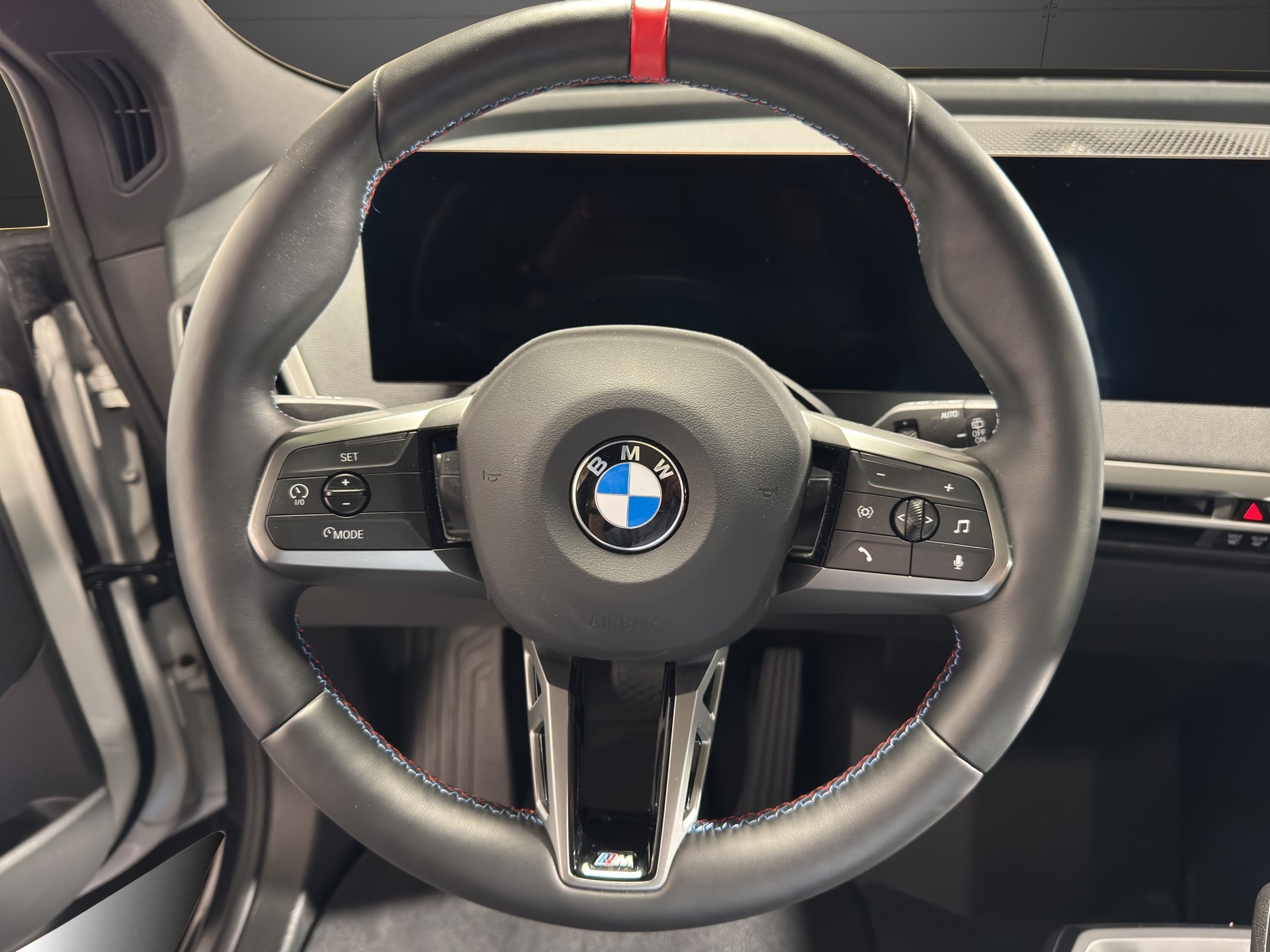 BMW iX I20 M60-image-14