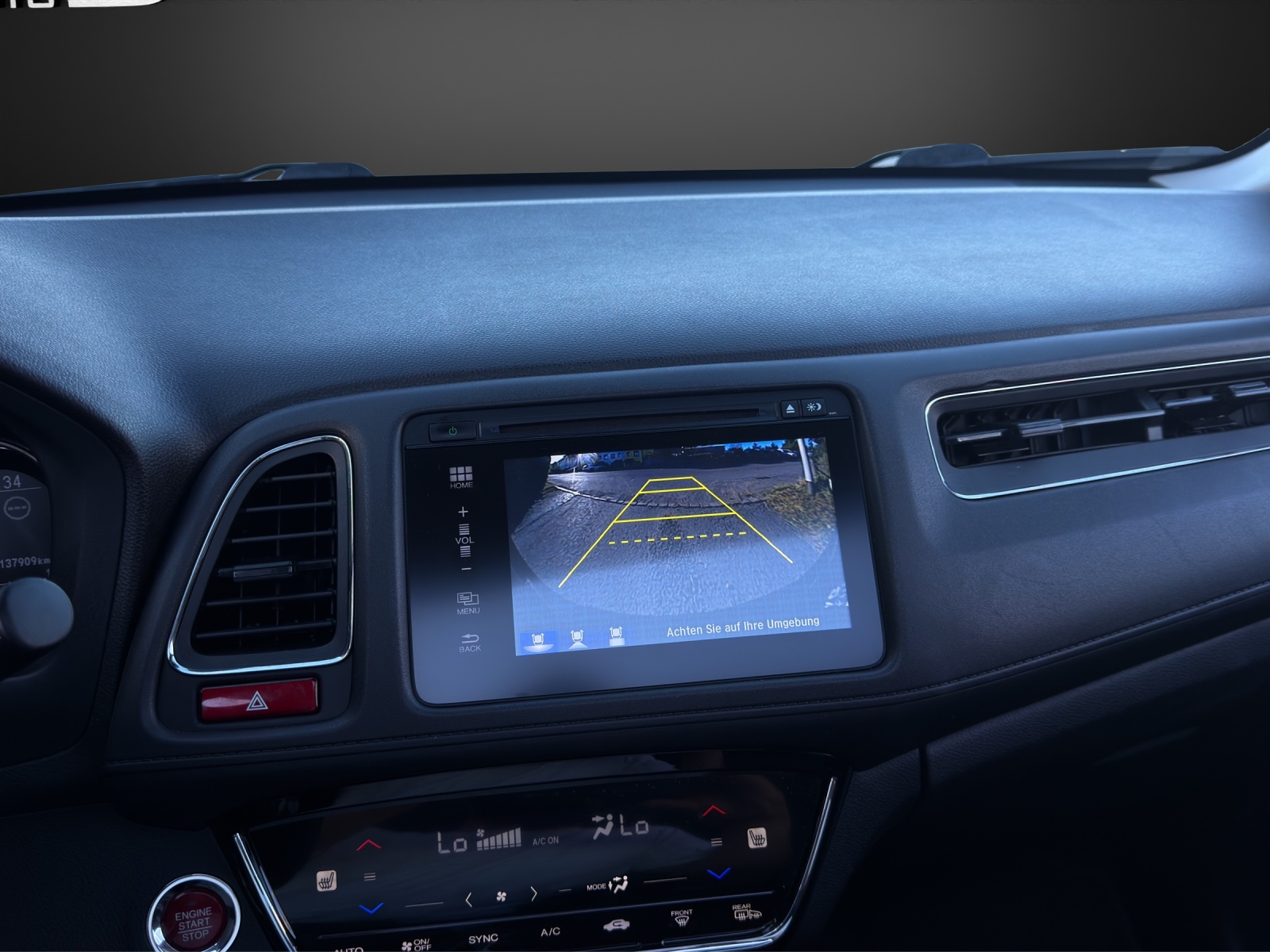 HONDA HR-V 1.6i-DTEC Executive-image-10