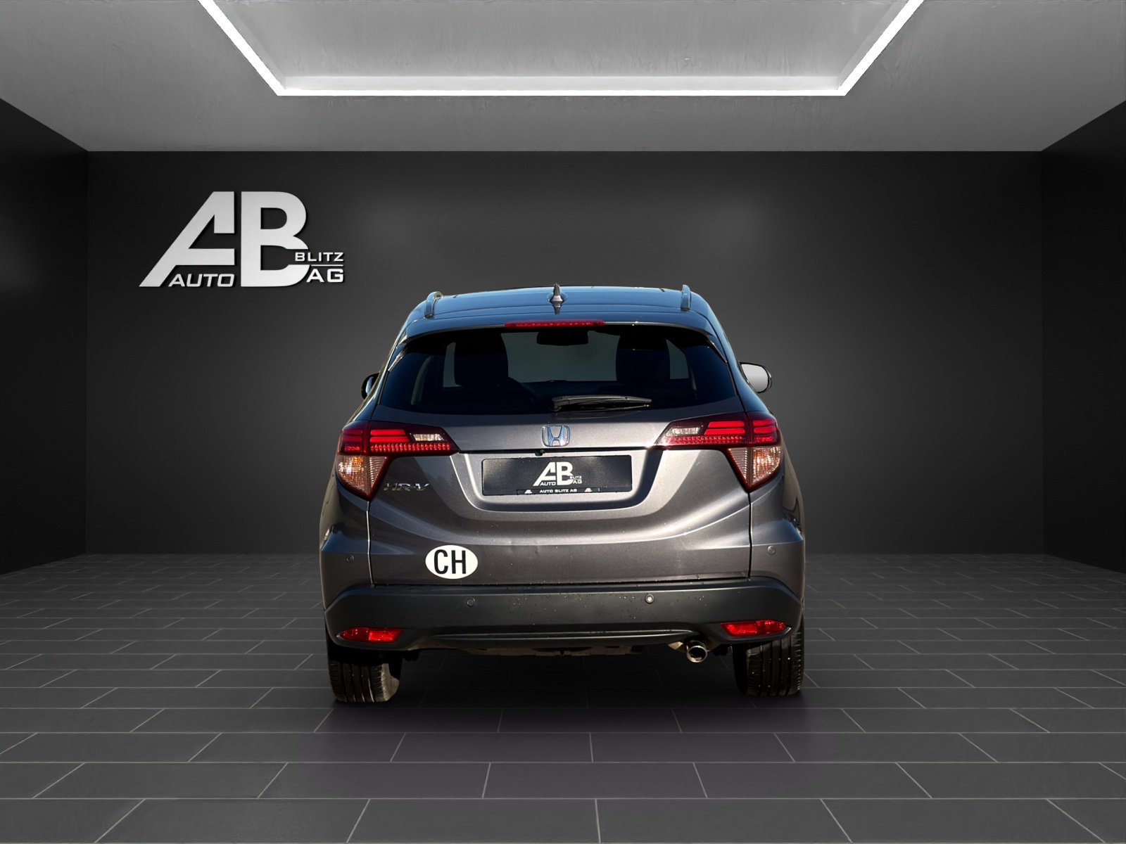 HONDA HR-V 1.6i-DTEC Executive-image-3