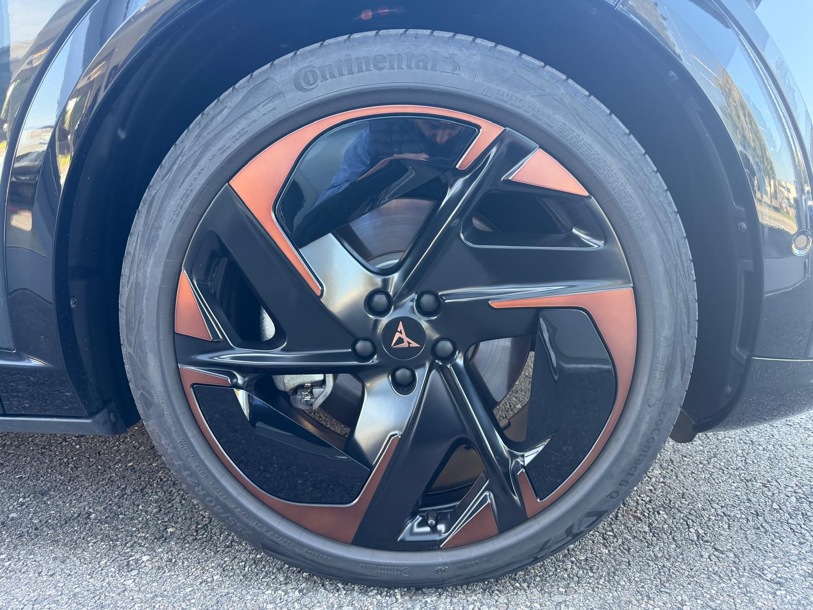 CUPRA Tavascan Type 9 77 kWh Adrenaline VZ-image-4