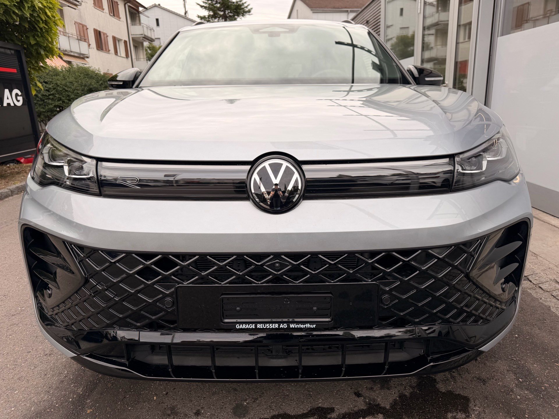 VW Tiguan 2.0 TSI 265PS 4Motion R-Line *** 360° KAMERA & PANORAMADACH ***-showroom-element-1