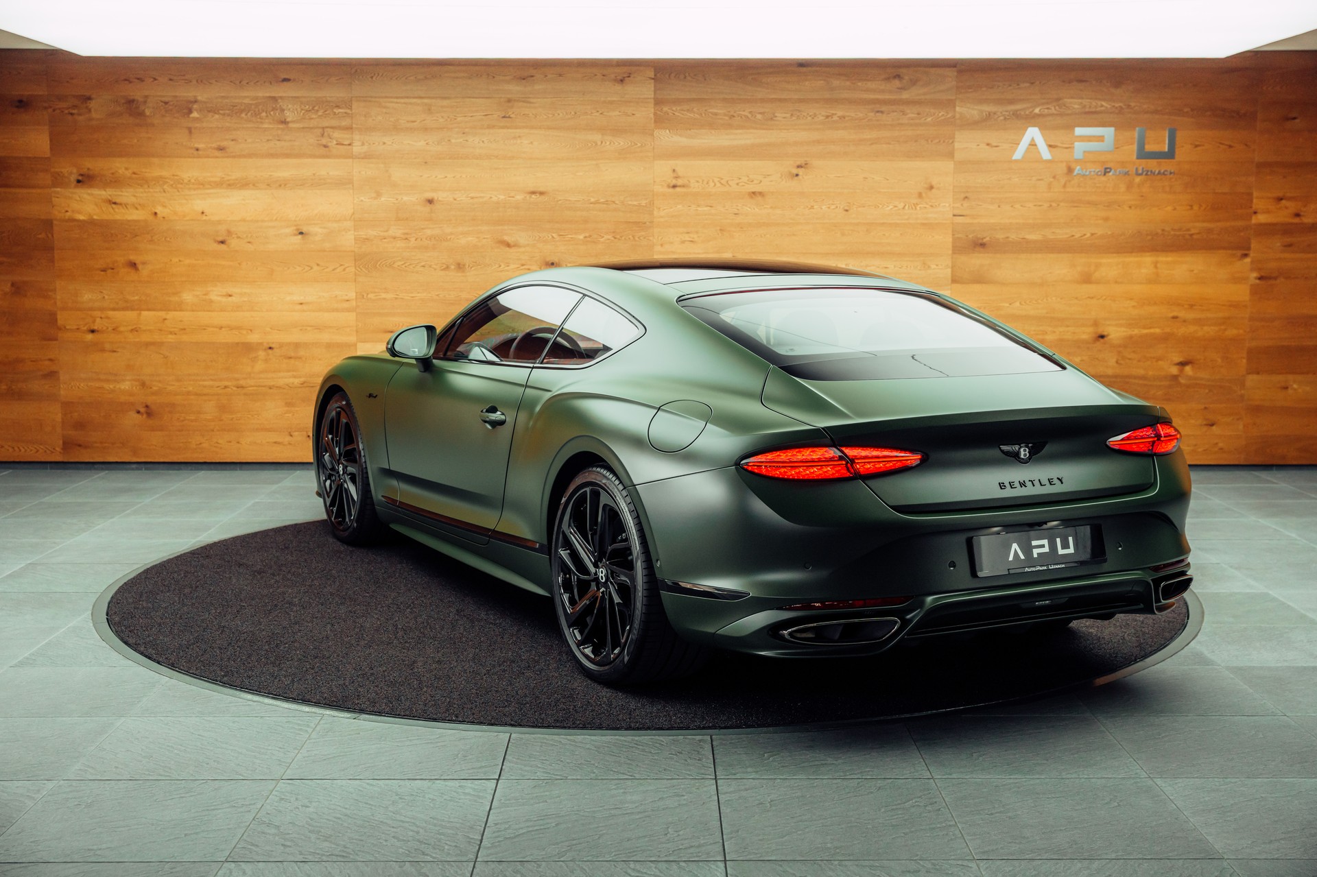 BENTLEY Continental GT 4.0 V8 PHEV Speed British Racing Green Satin-showroom-element-2