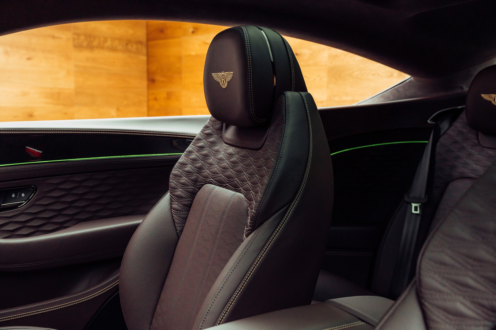 BENTLEY Continental GT 4.0 V8 PHEV Speed British Racing Green Satin-image-7