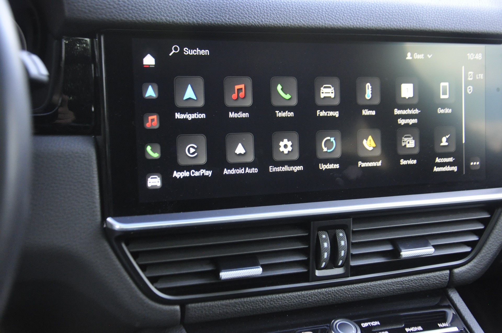 PORSCHE Cayenne-image-13
