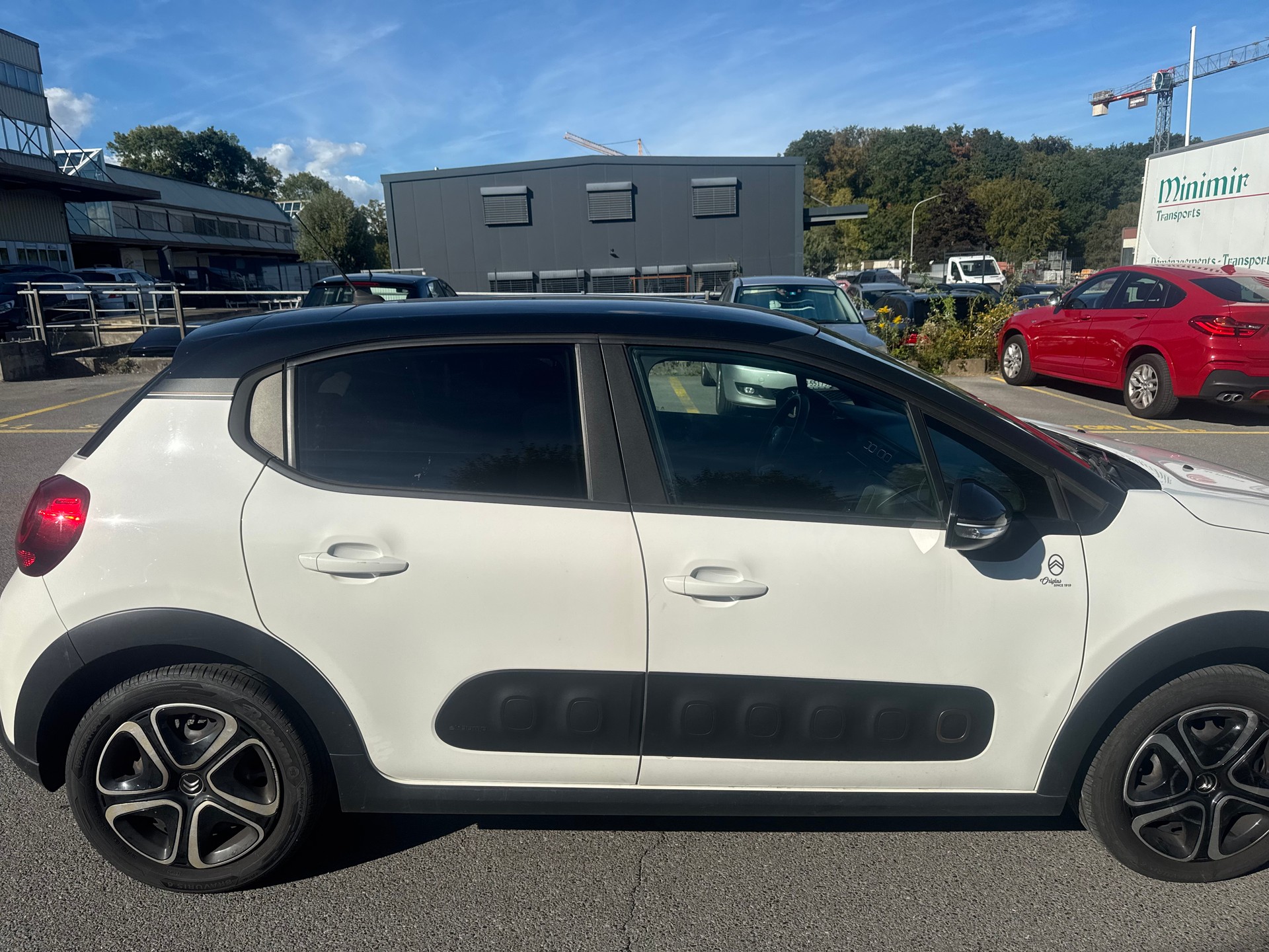 CITROEN C3 1.2i PureTech Shine-image-6