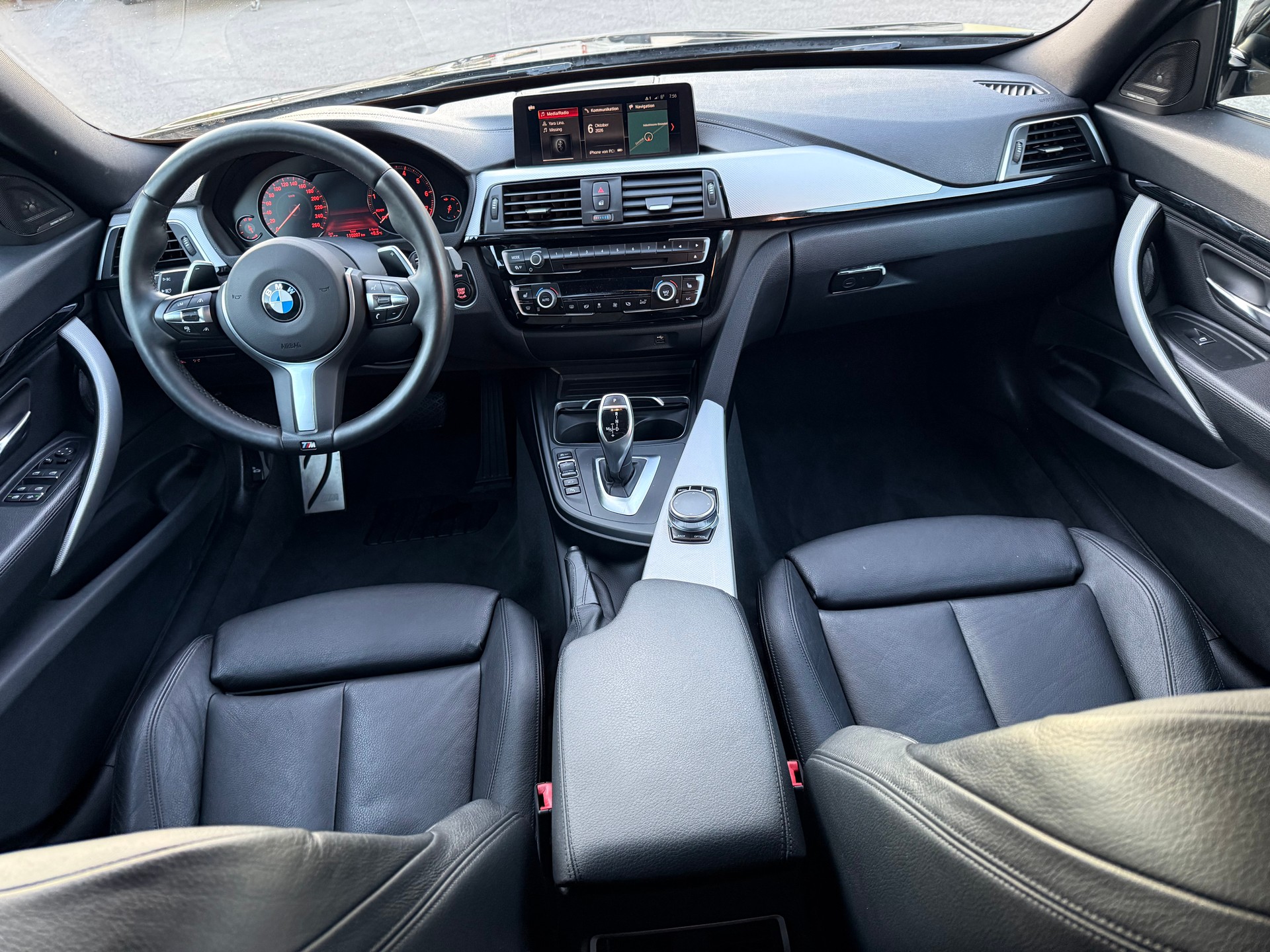 BMW 330i GT xDrive M Sport Steptronic-image-13