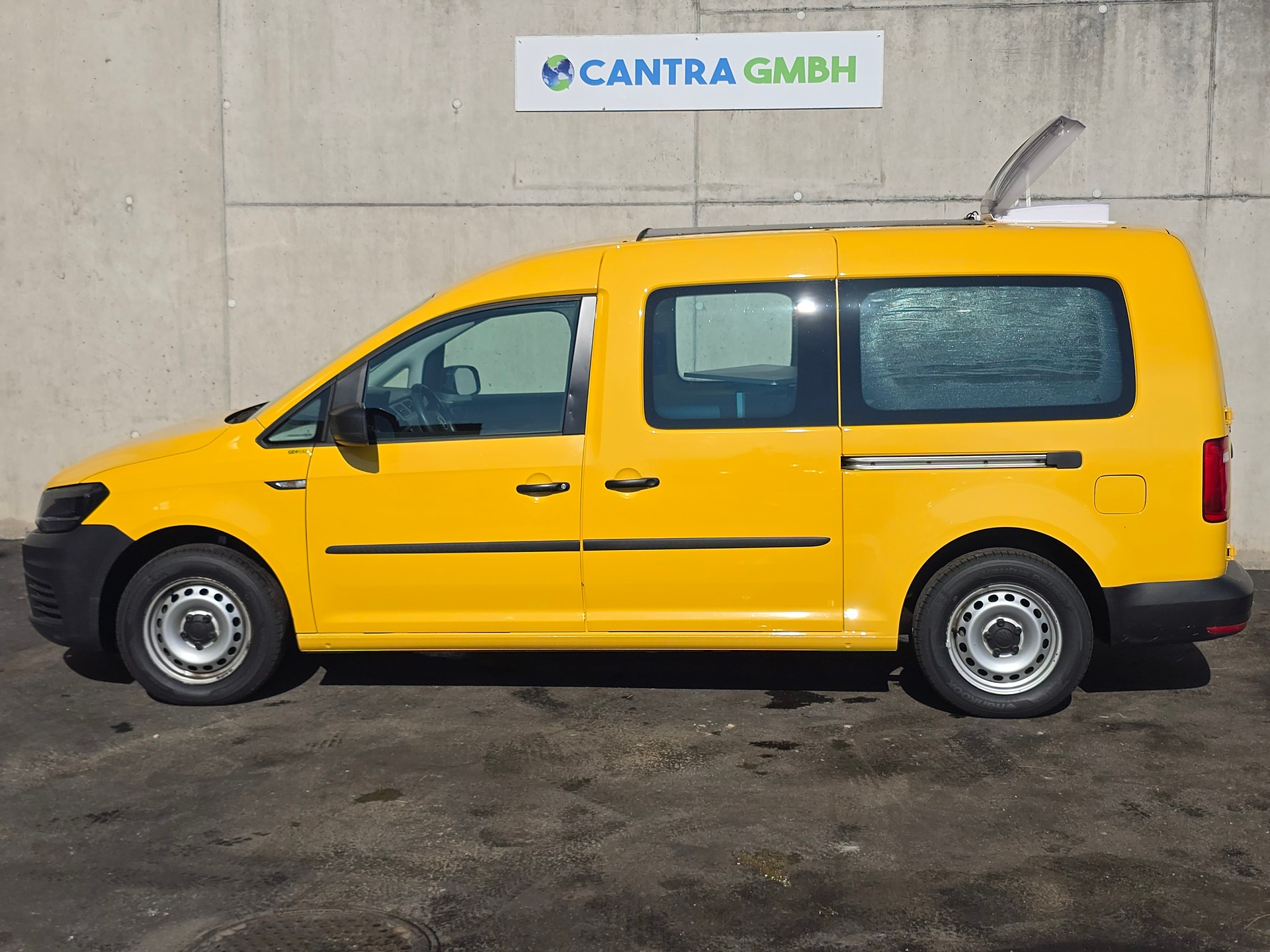 VW GEOVAN L - 102 PS - Benzin - Klima - PDC - DAB+ - 2 x Schiebetür - grosses Fensterpaket-image-5