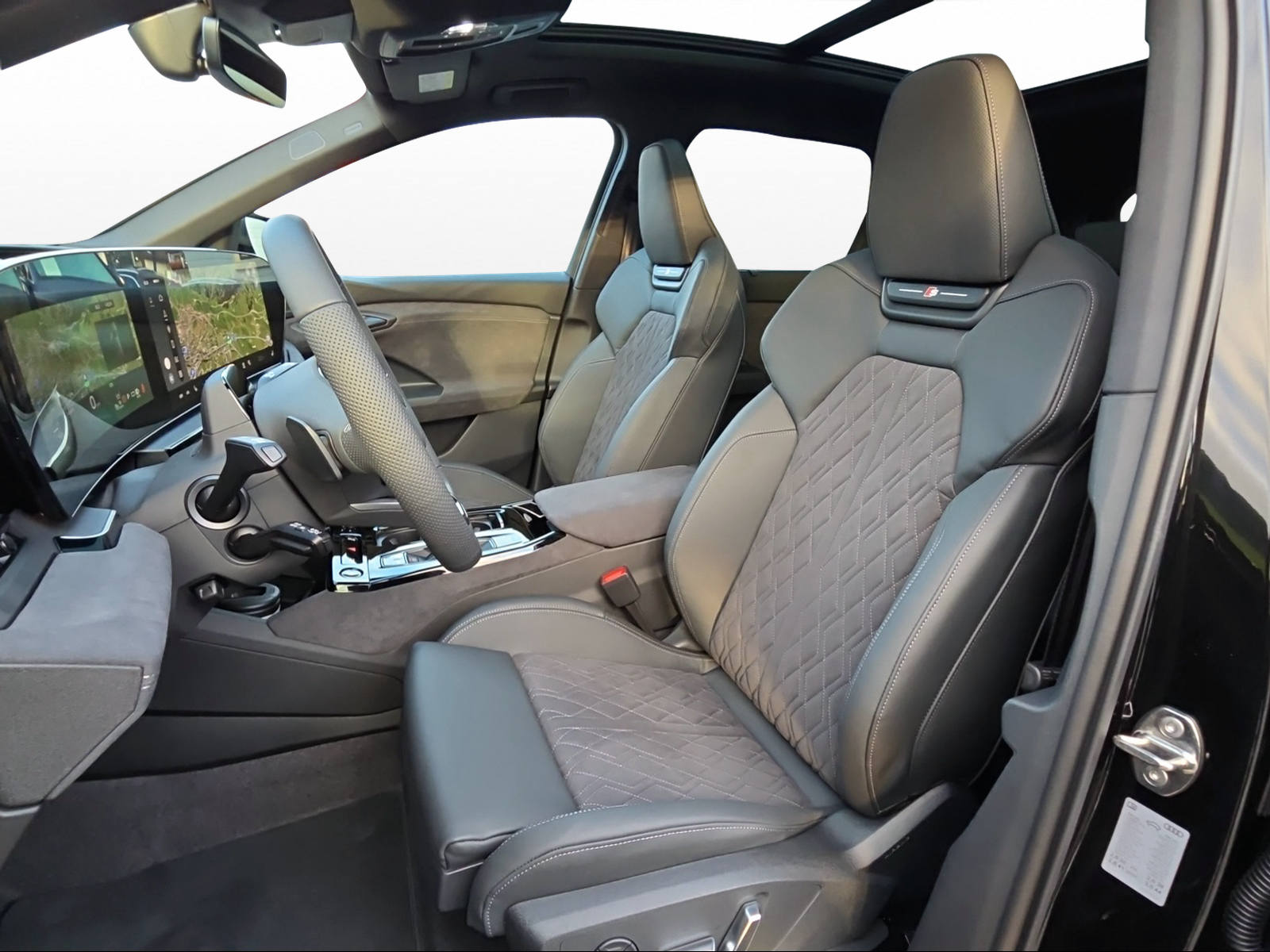 AUDI Q6 e-tron quattro-image-7