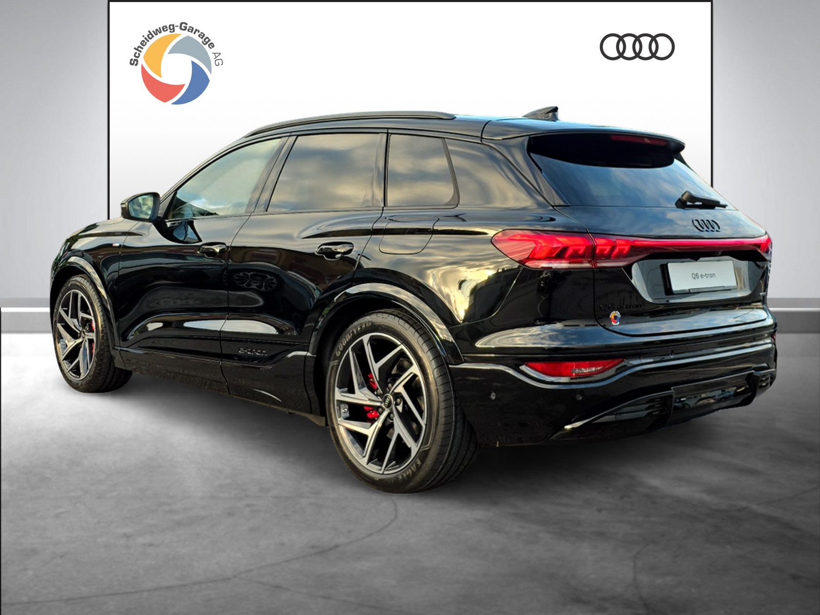 AUDI Q6 e-tron quattro-image-12