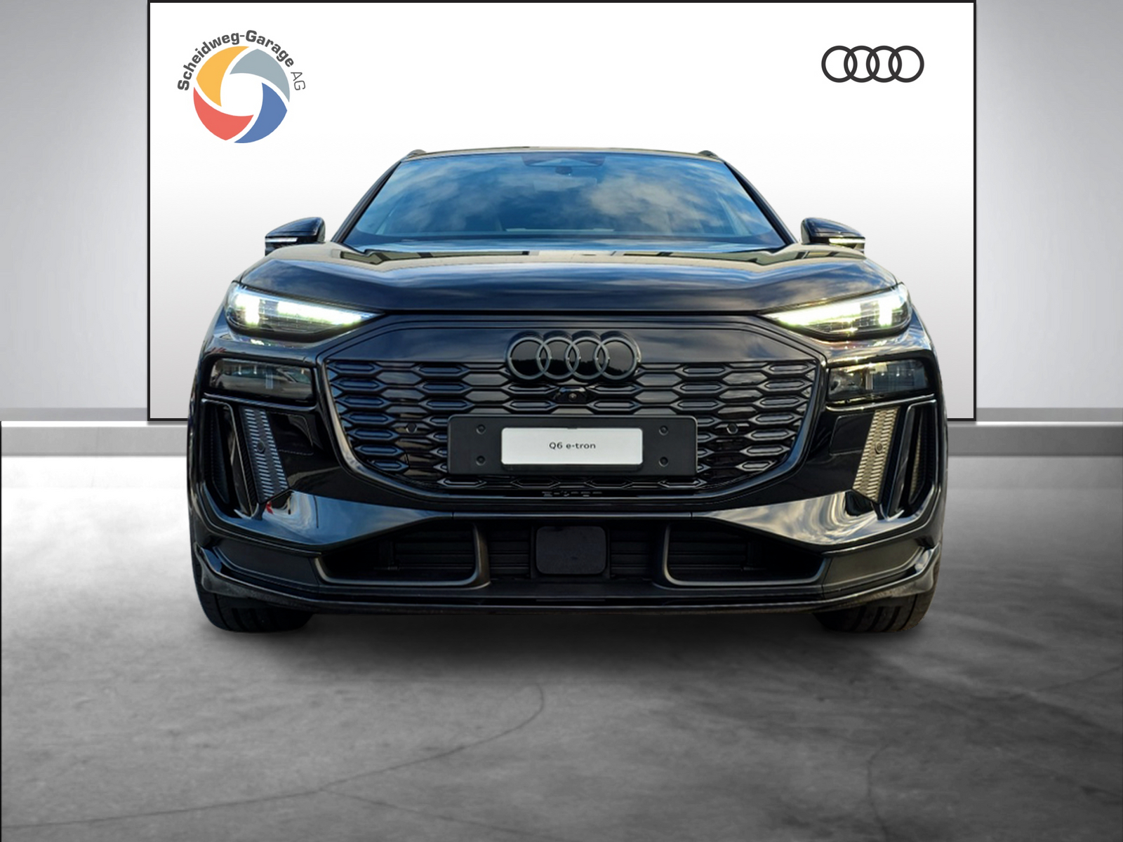 AUDI Q6 e-tron quattro-image-1