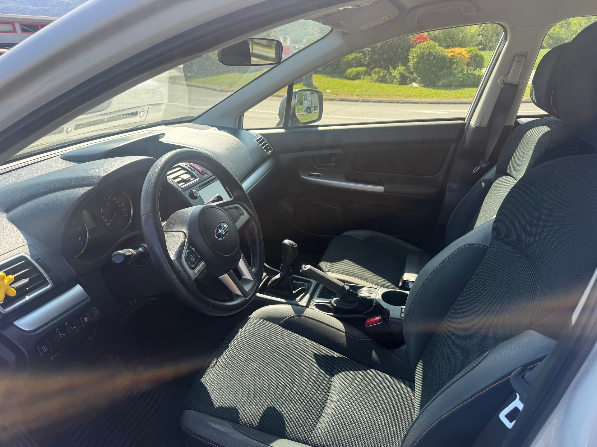 SUBARU XV 1.6 Swiss Two-image-7