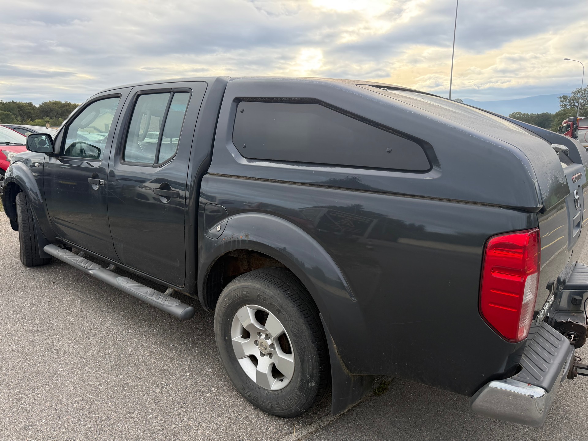 NISSAN Navara Double Cab LE 2.5 dCi 4WD-image-5