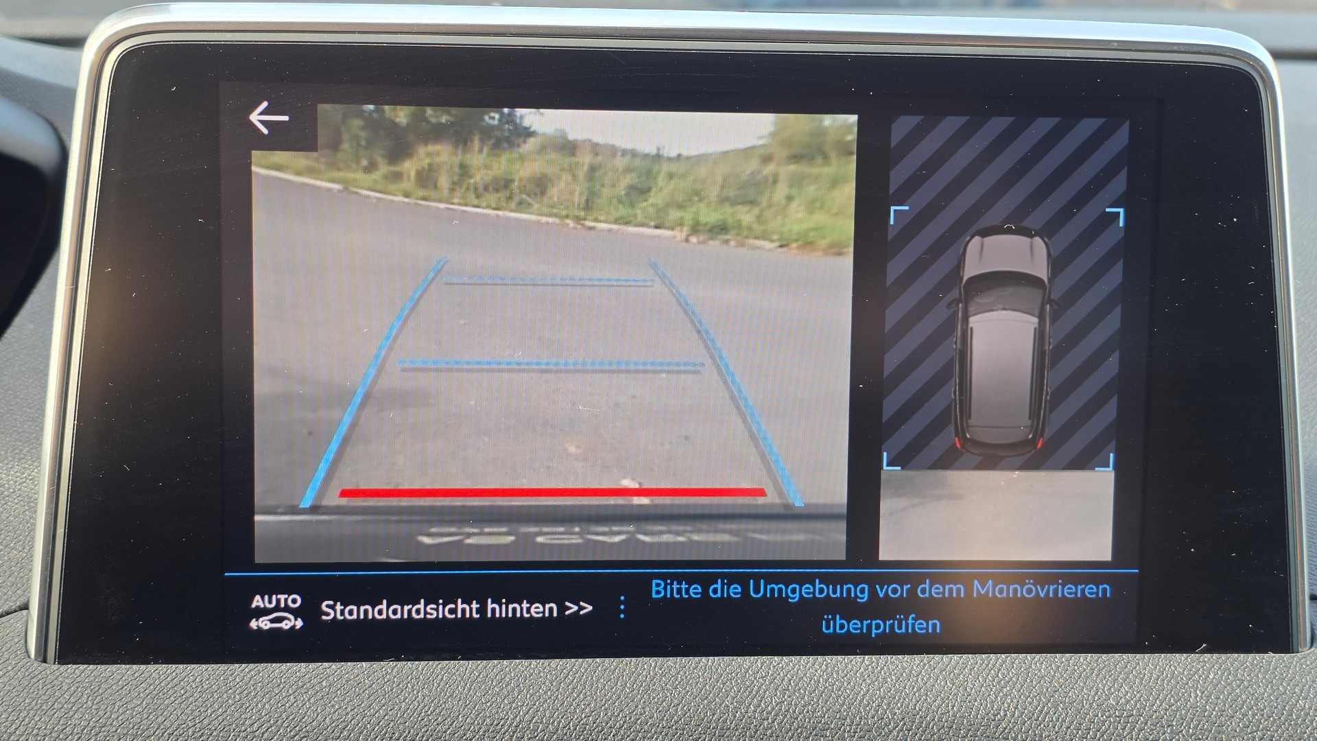 PEUGEOT 3008 1.5 BlueHDi Allure Automat-image-20