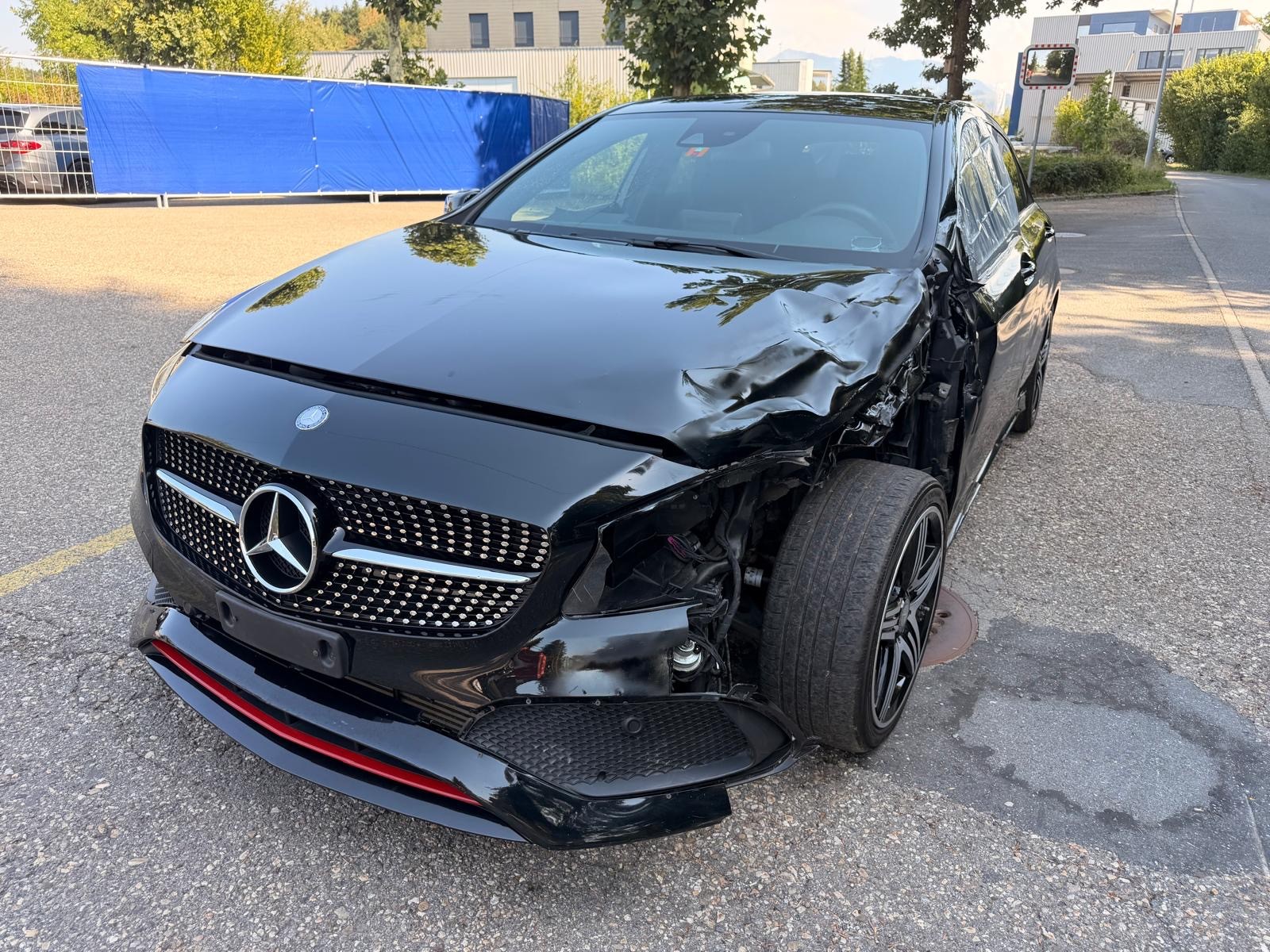 MERCEDES-BENZ A 250 Sport 4Matic 7G-DCT-image-5