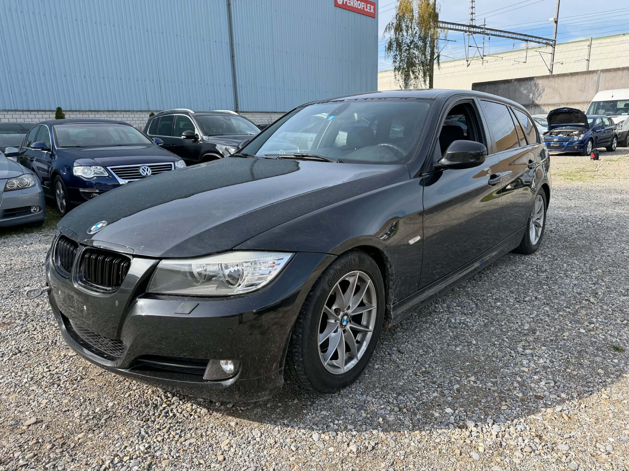 Car photo