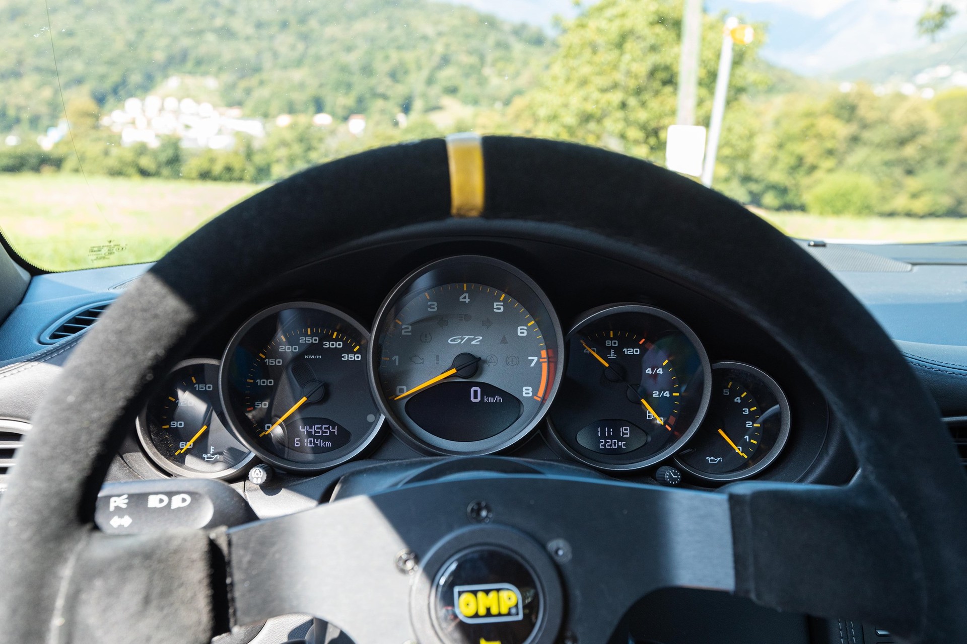 PORSCHE 911 GT2-image-5