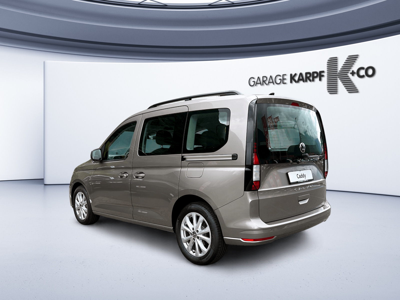 VW Caddy 1.5 TSI Life DSG-image-2