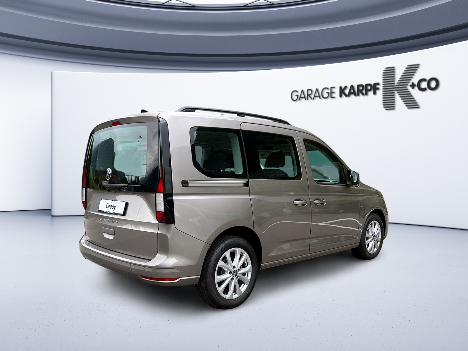 VW Caddy 1.5 TSI Life DSG-image-4