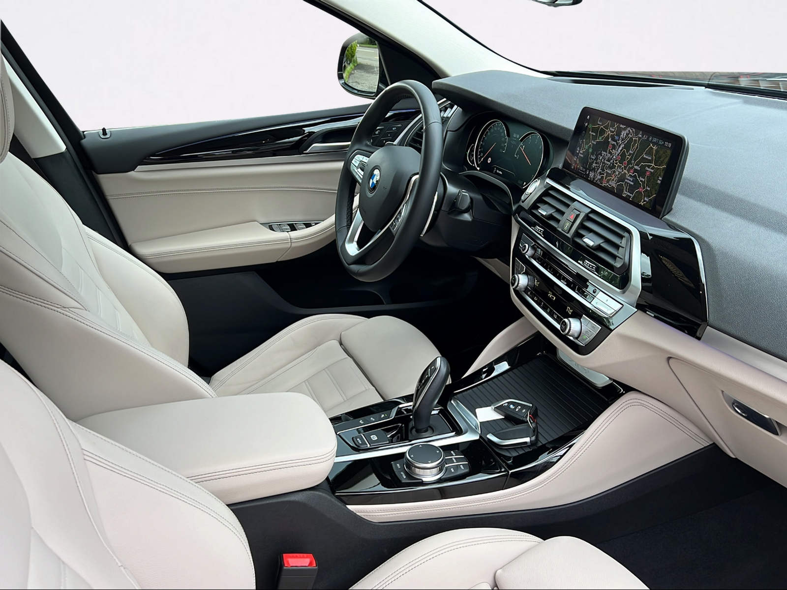 BMW X4 xDrive 30i xLine Steptronic-image-2