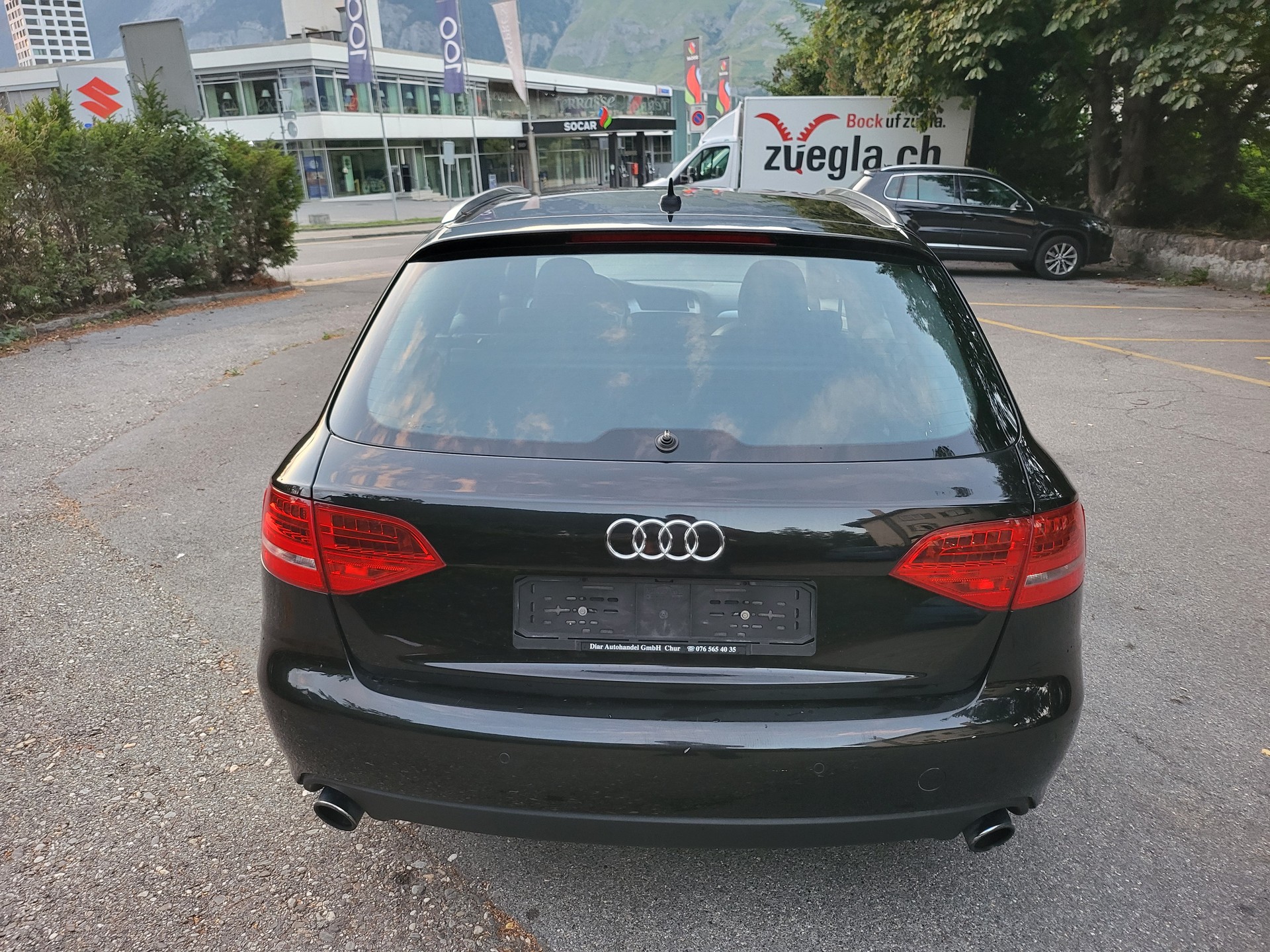 AUDI A4 Avant 2.0 TFSI quattro S-tronic-image-3