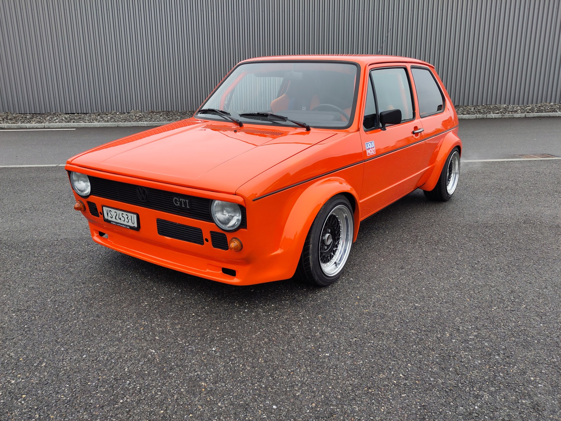 VW Golf 1800 GTI-image-1