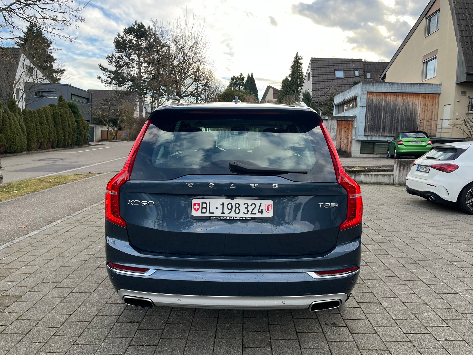 VOLVO XC90 T8 AWD Inscription Geartronic-image-1