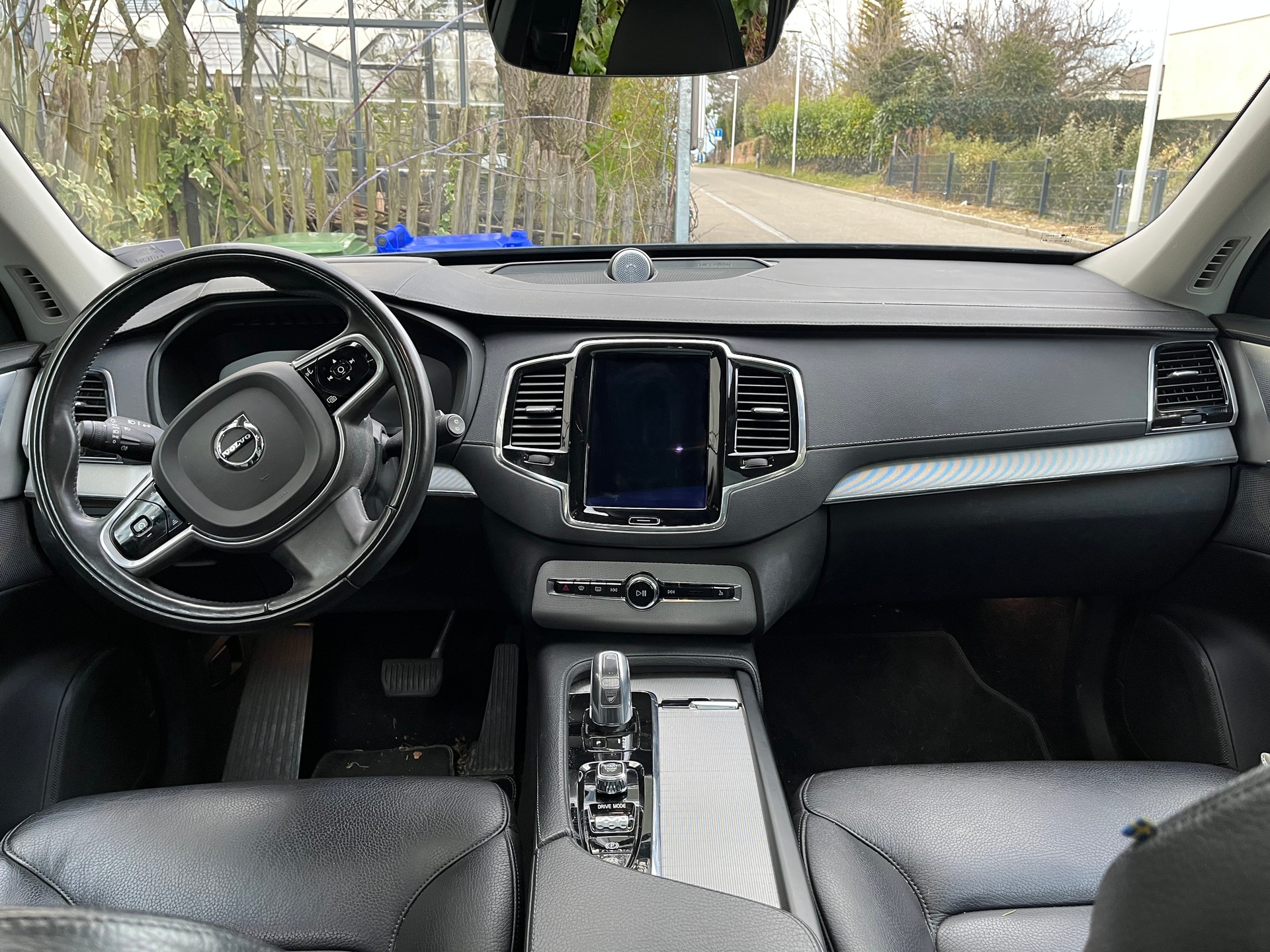 VOLVO XC90 T8 AWD Inscription Geartronic-image-3
