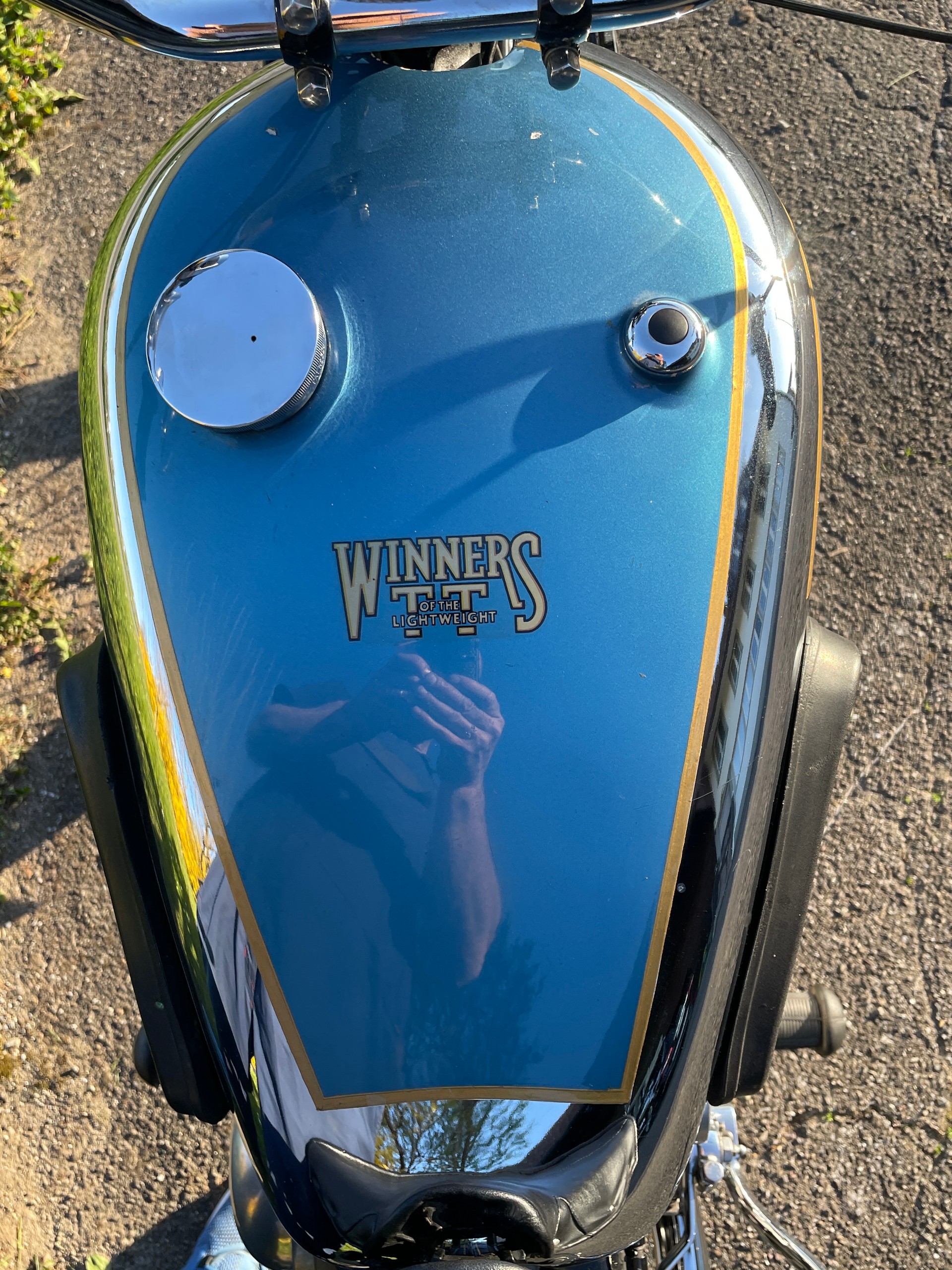 NEW IMPERIAL 500 Deluxe-image-11