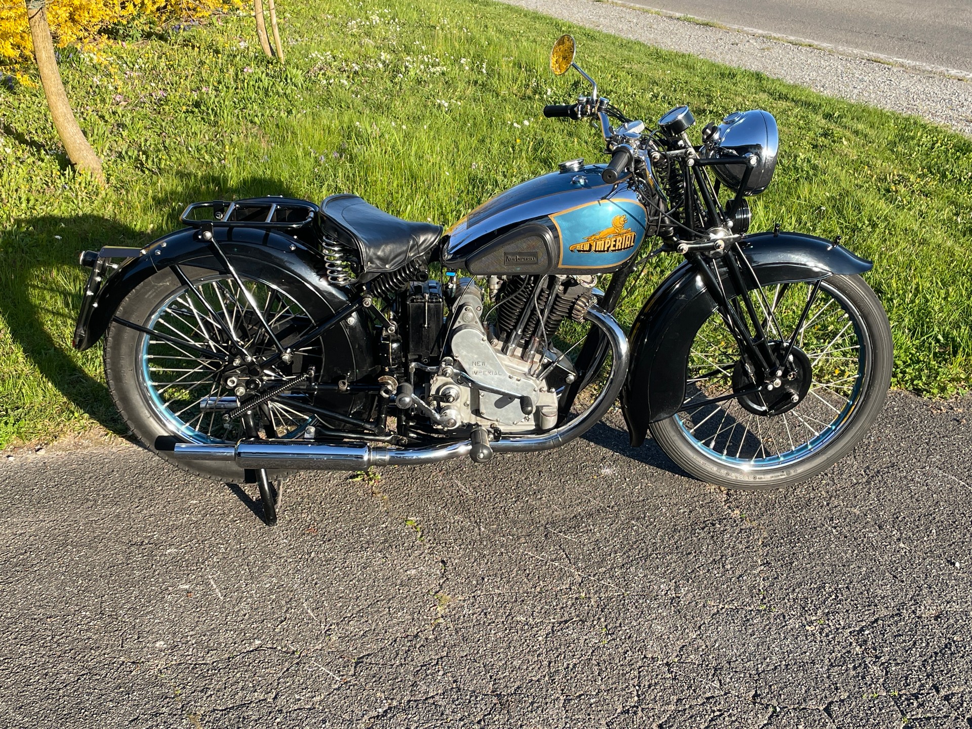 NEW IMPERIAL 500 Deluxe-image-1