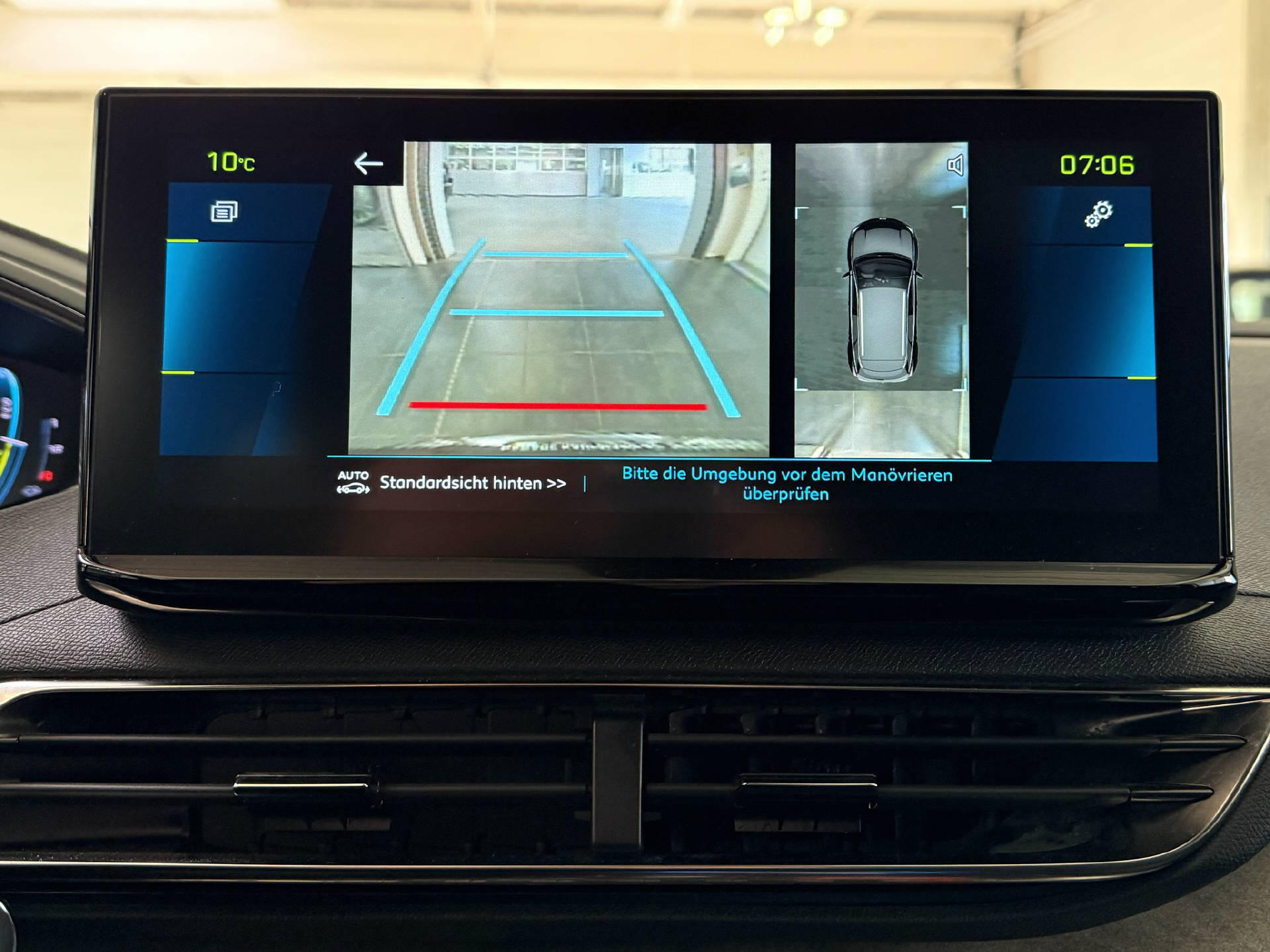 PEUGEOT 3008 1.6 Plug-in Hybrid GT-image-10