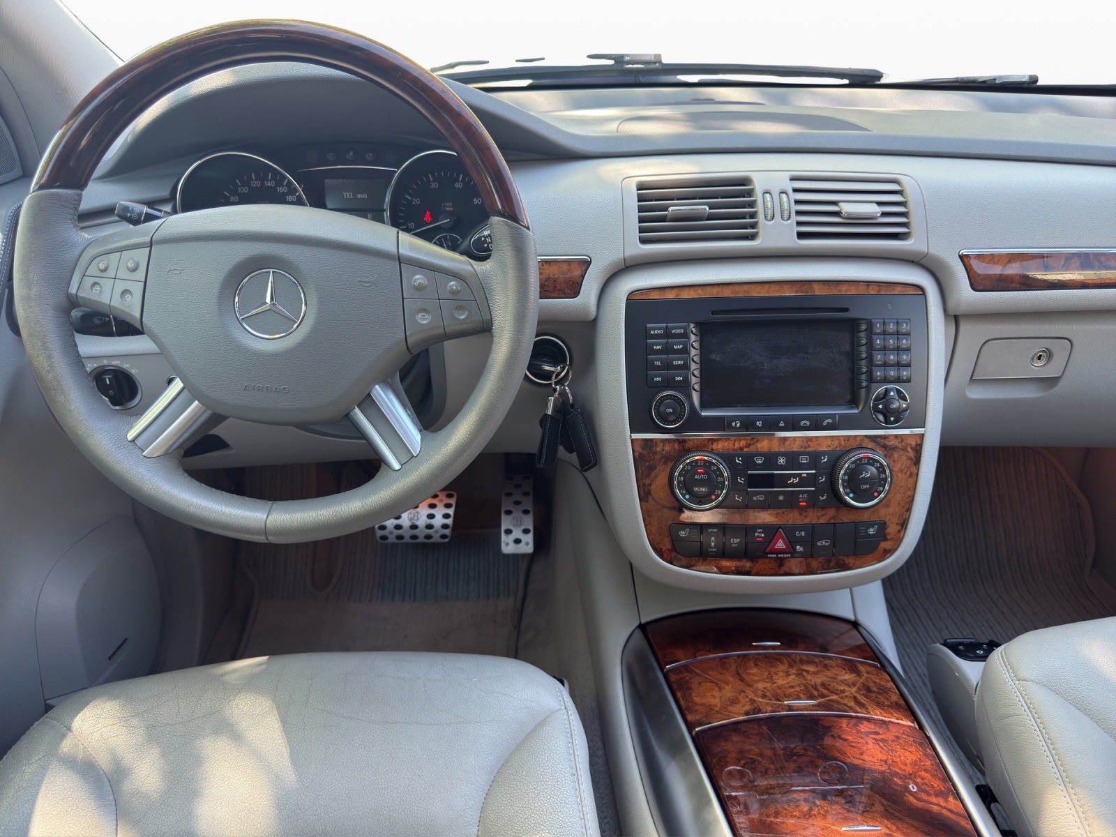 MERCEDES-BENZ R 350 4Matic 7G-Tronic-image-12
