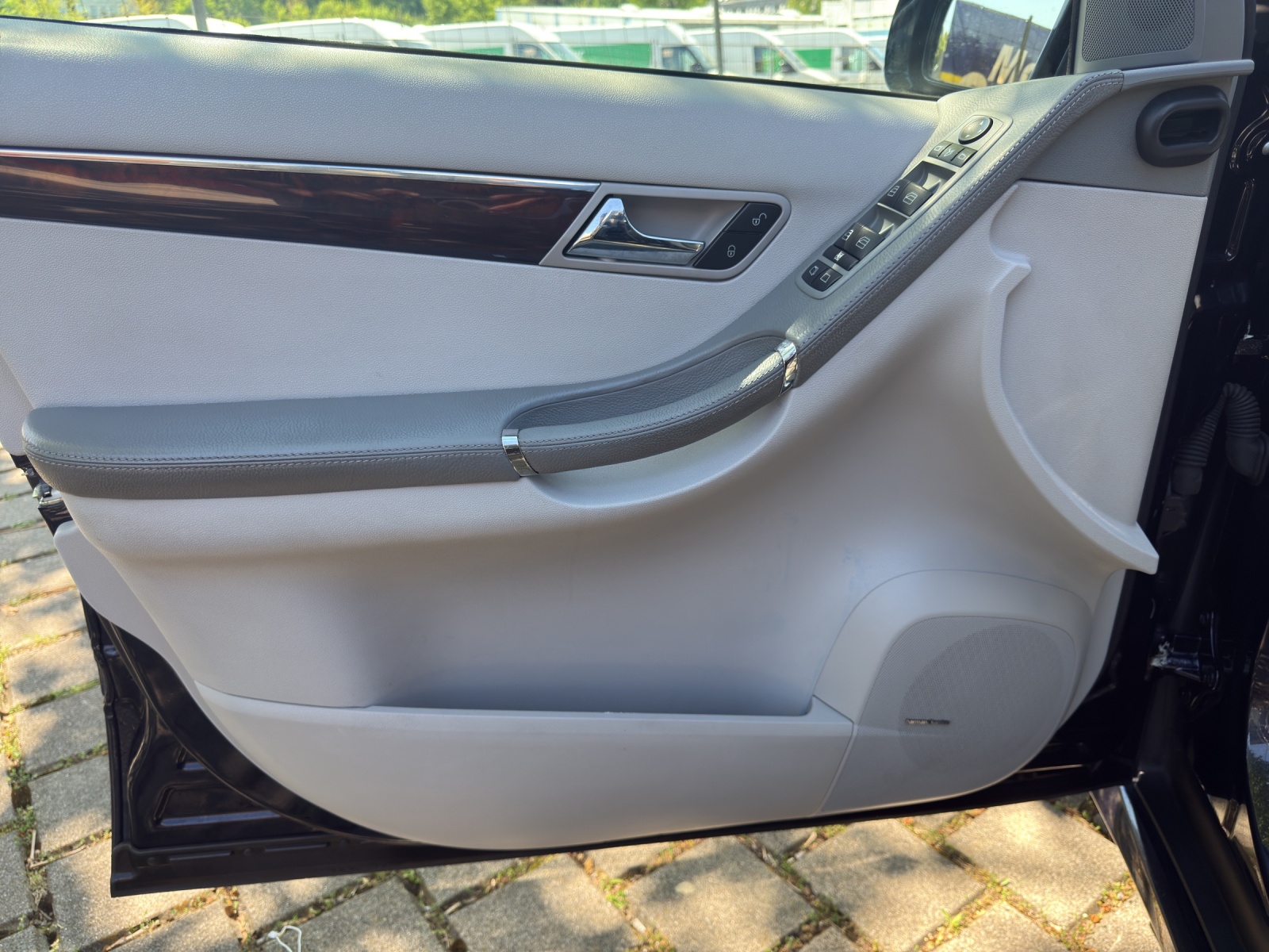 MERCEDES-BENZ R 350 4Matic 7G-Tronic-image-9