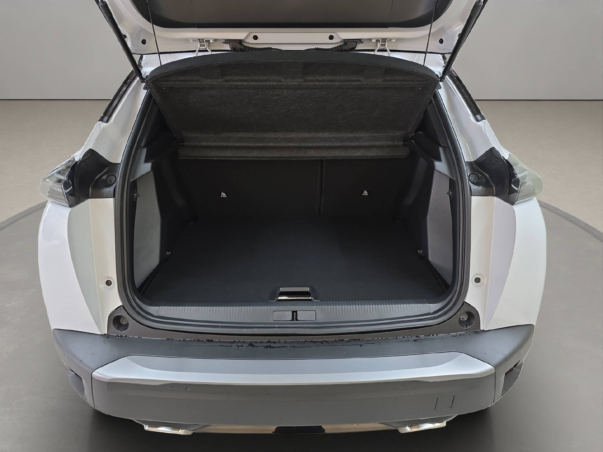 PEUGEOT 2008 1.2 PureTech 130 GT-image-11