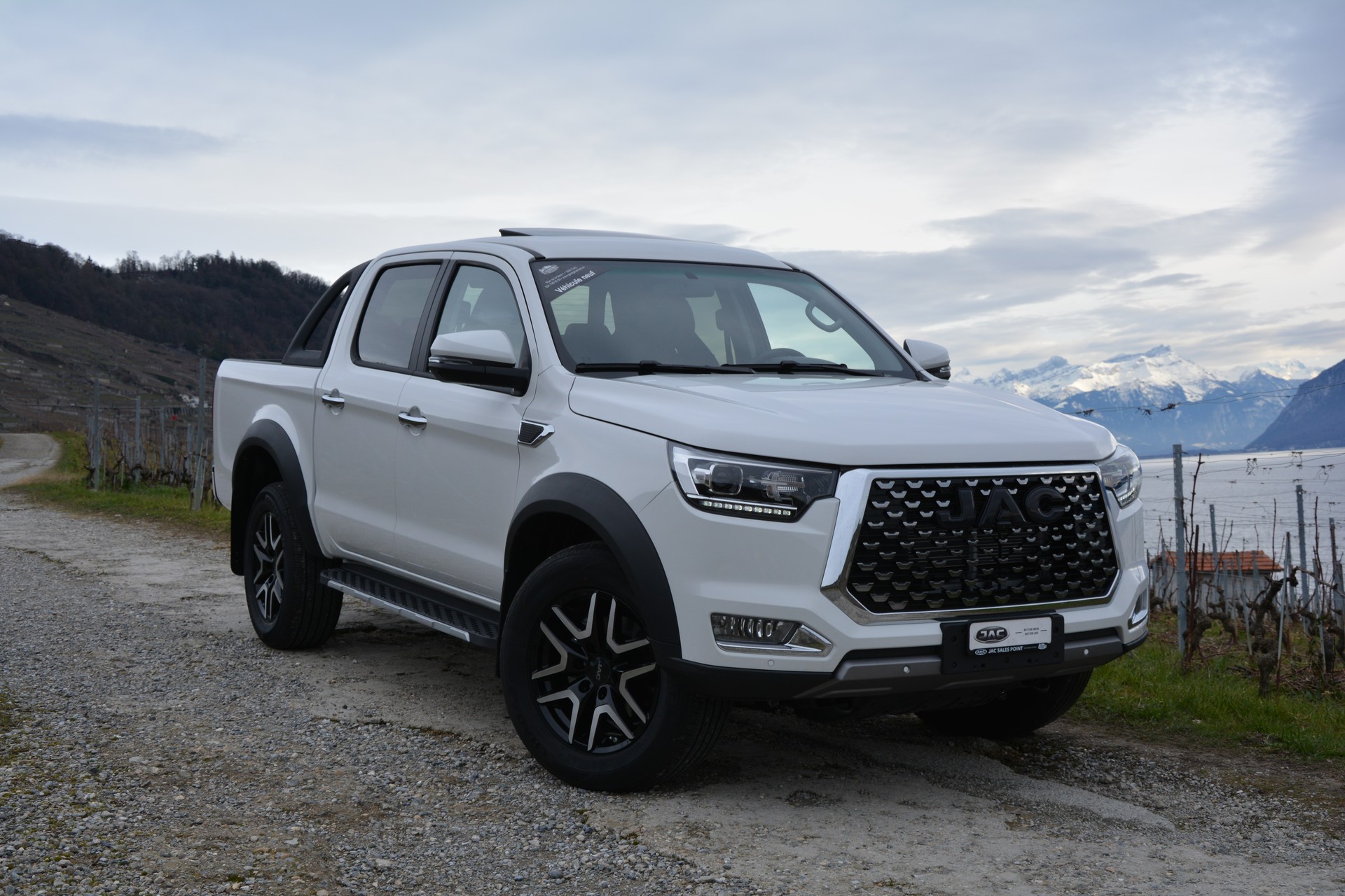 JAC T8 Pro