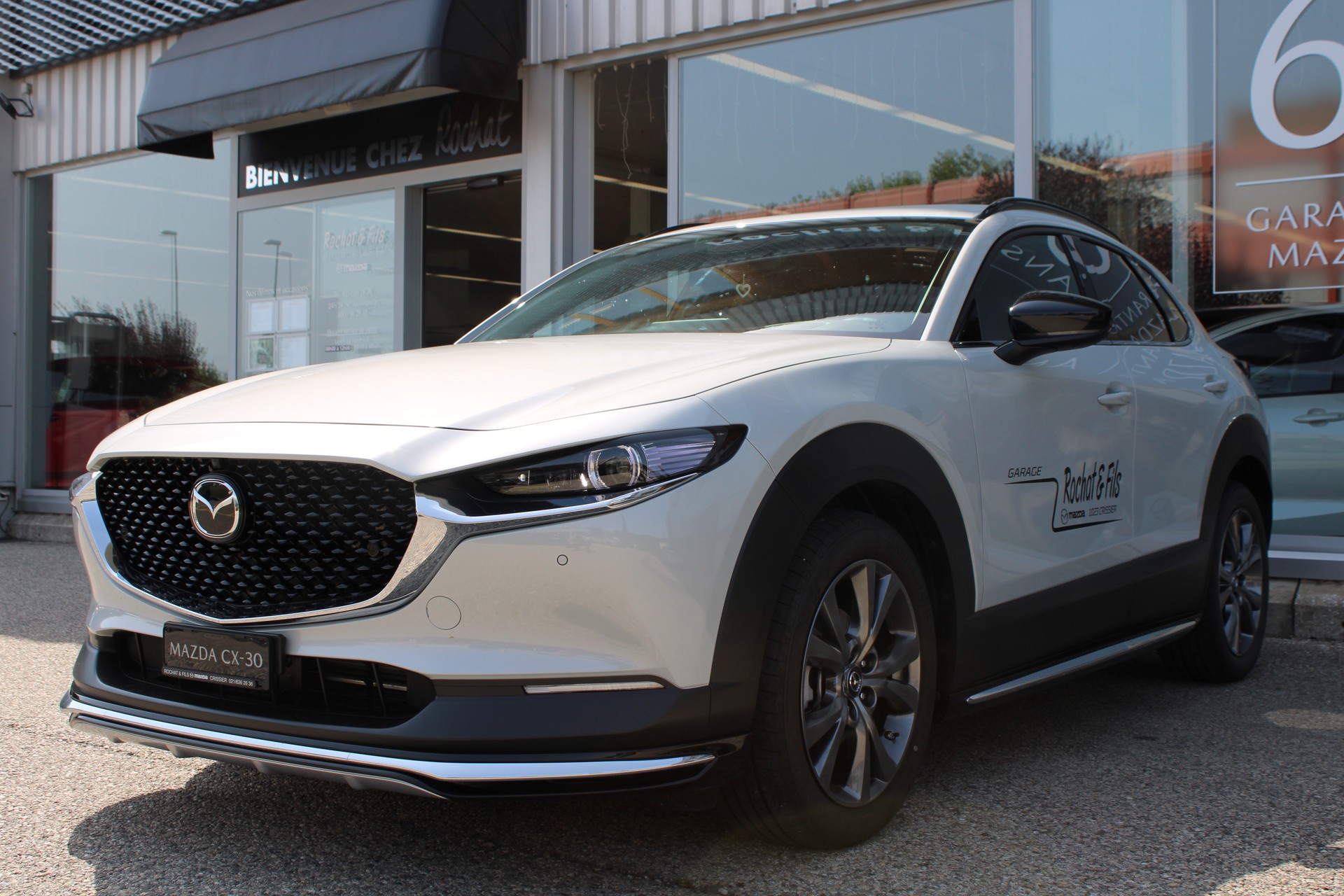 MAZDA CX-30 SKYACTIV-X 186 M Hybrid Takumi AWD-showroom-element-1